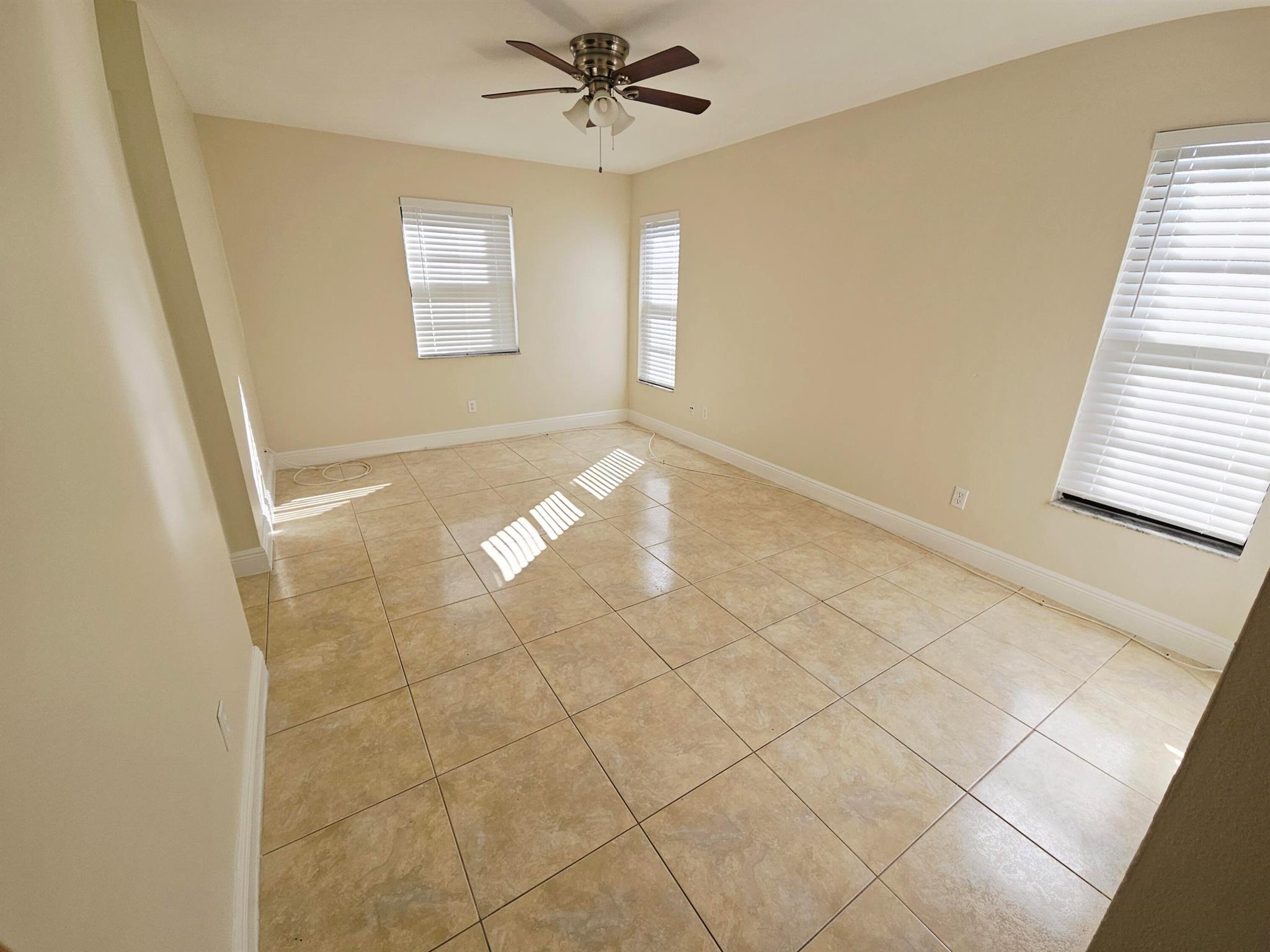 SHERWOOD VILLAGE CONDO - Residential Lease