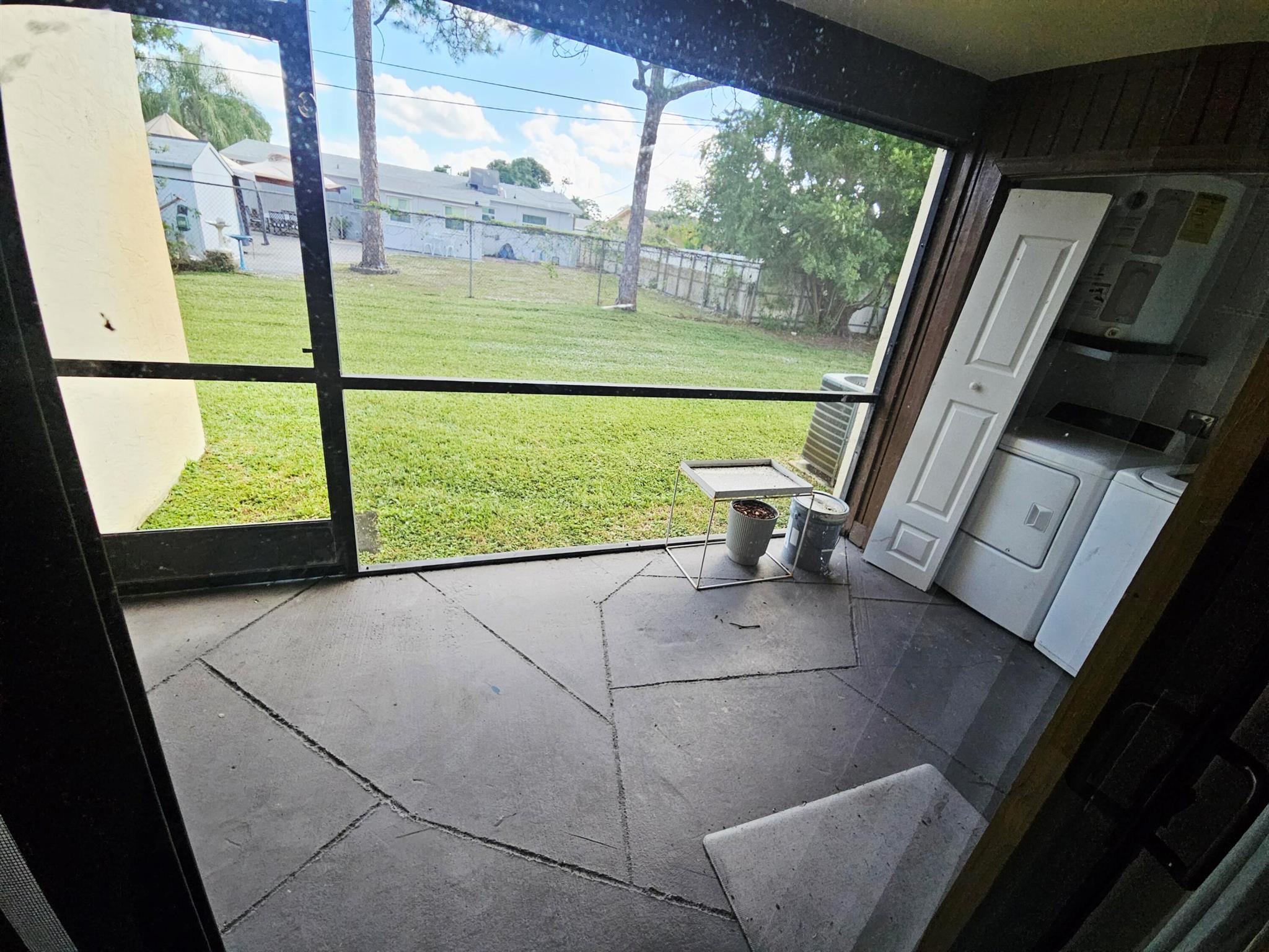 SHERWOOD VILLAGE CONDO - Residential Lease