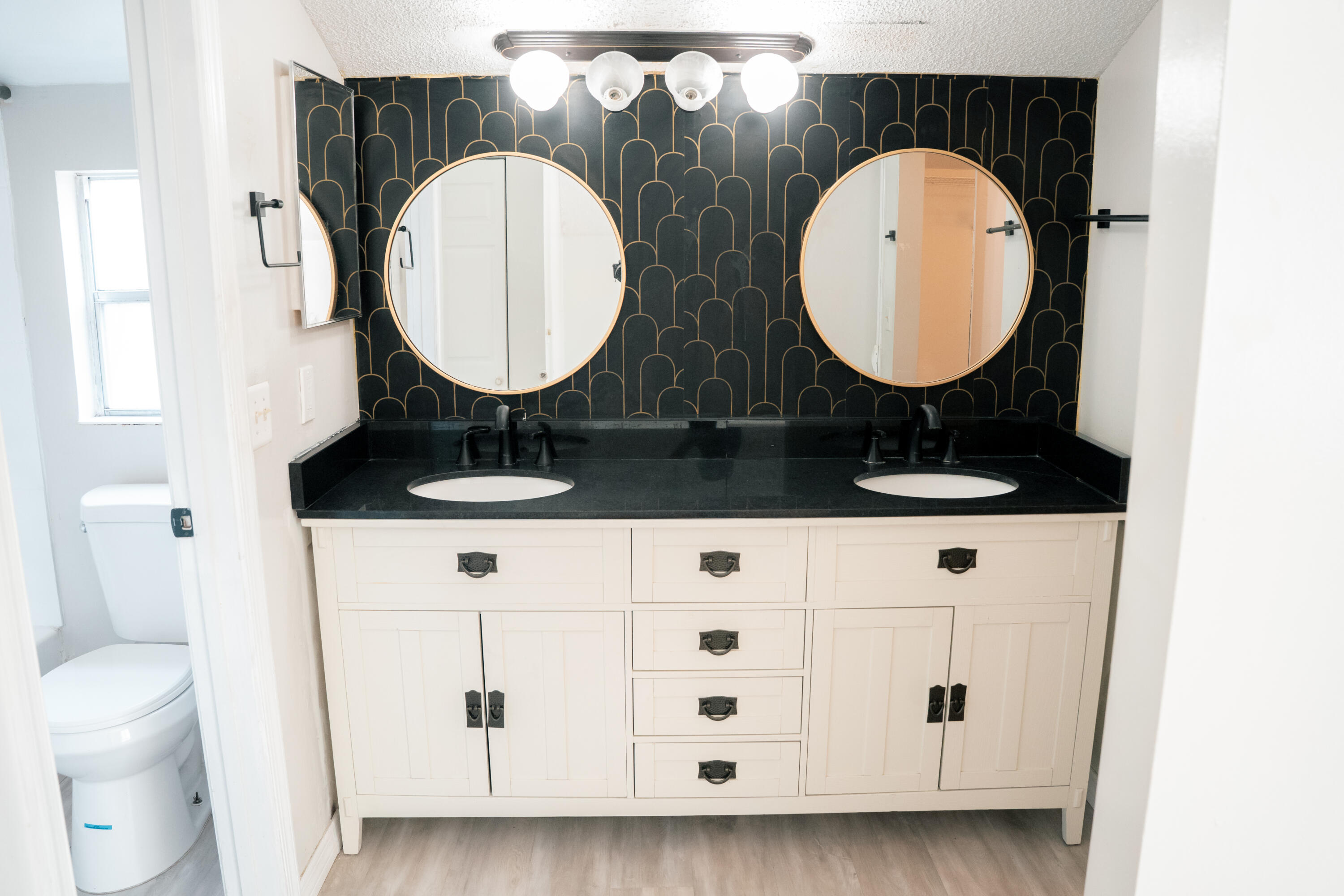 VICTORIA WOODS 1 - Residential