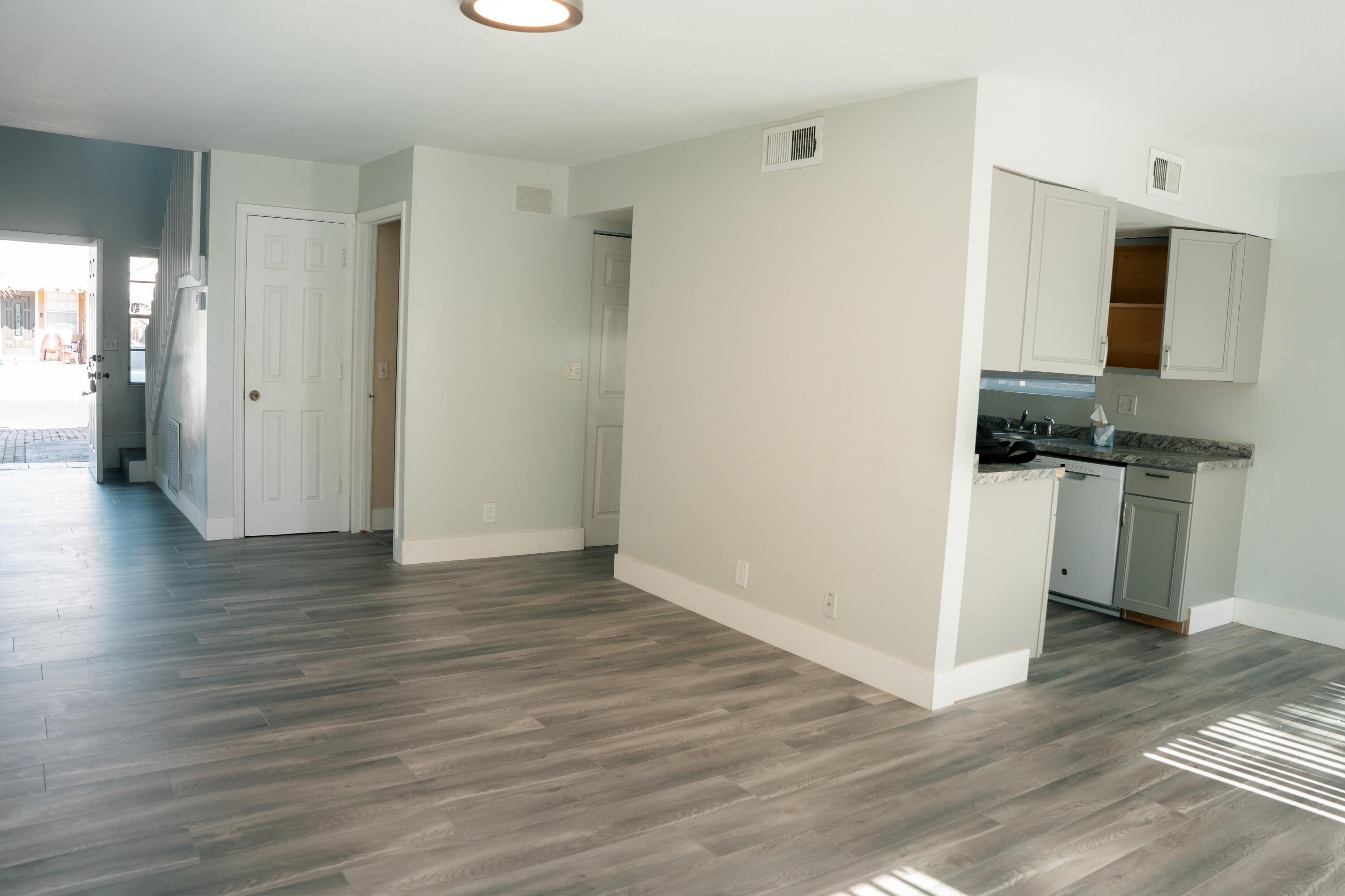 VICTORIA WOODS 1 - Residential