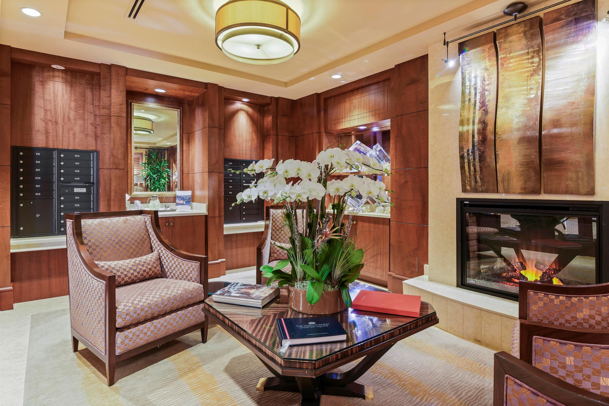 LUXURIA CONDO - Residential