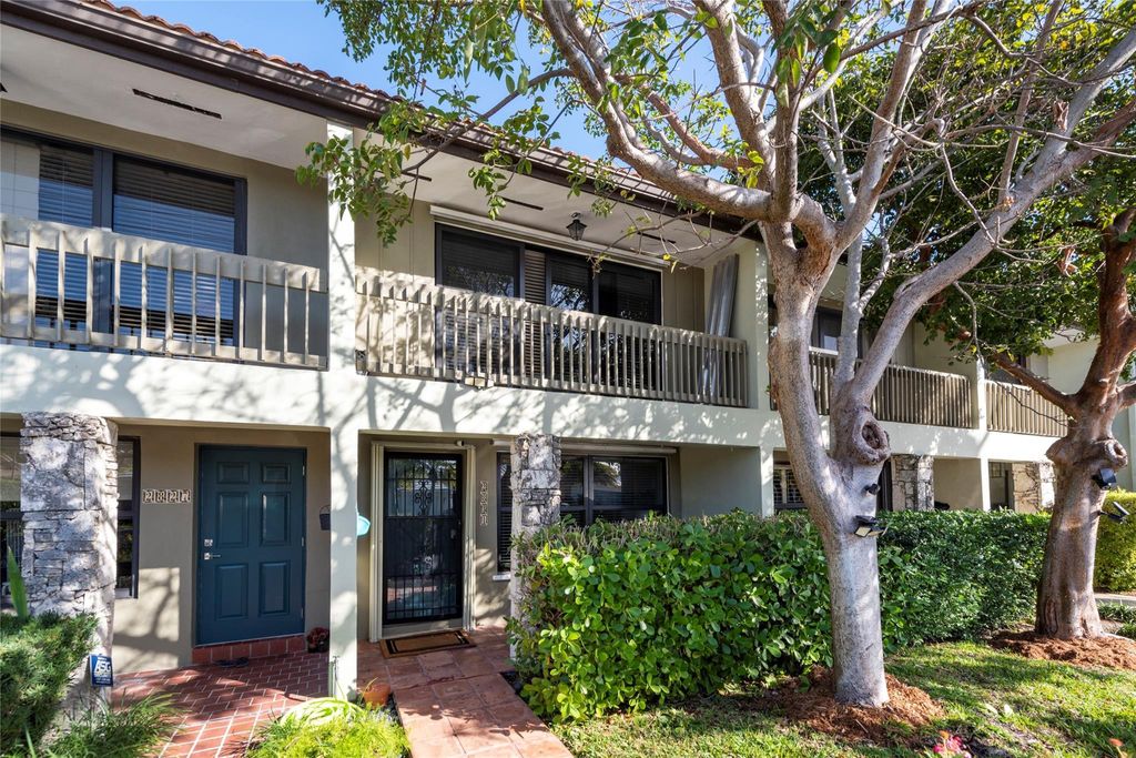 Photo of 2831 NE 60th Street #2831, Fort Lauderdale, FL 33308 (MLS # F10546615)