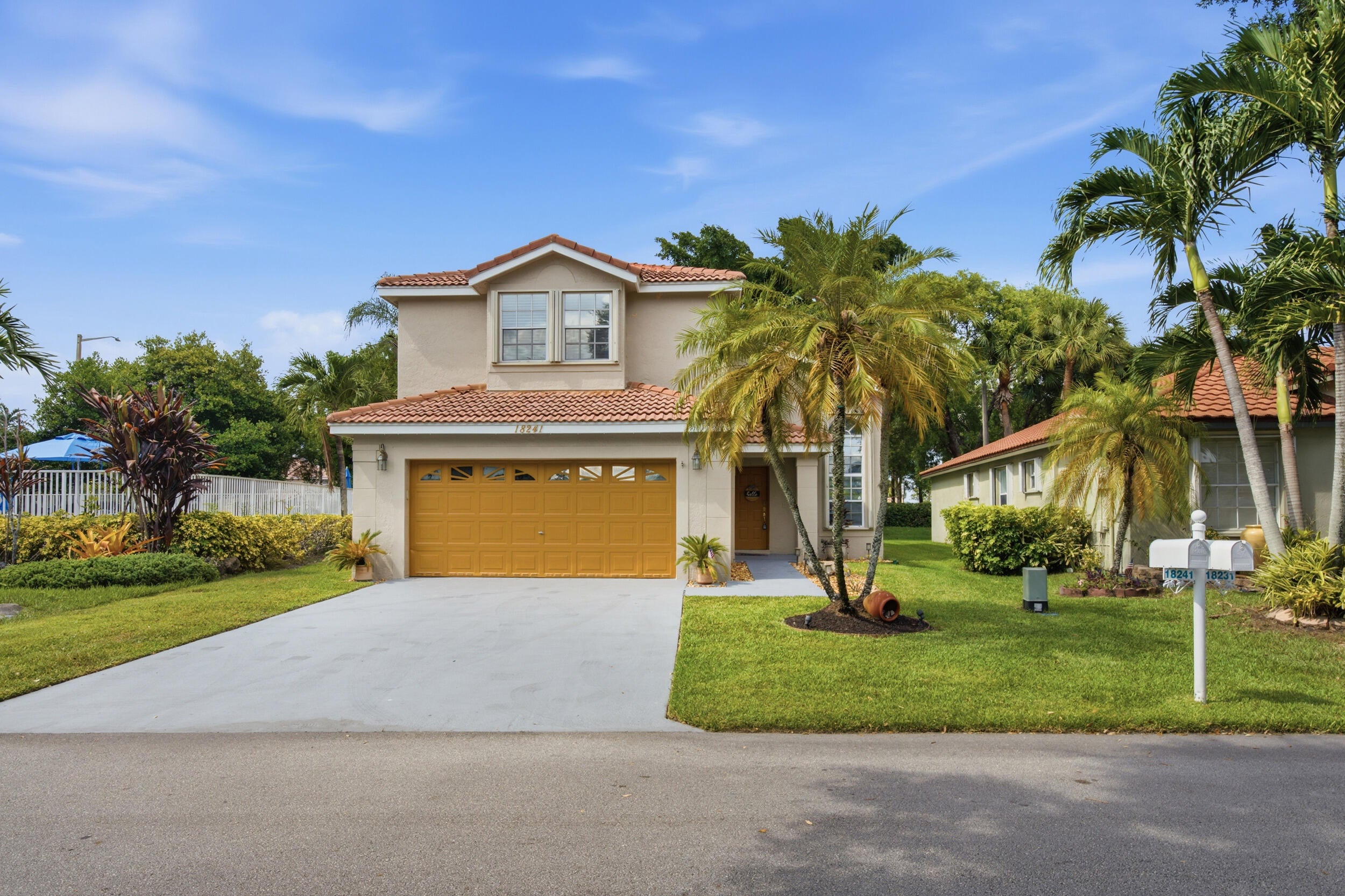 18241 NW 8th Street, Pembroke Pines FL 33029