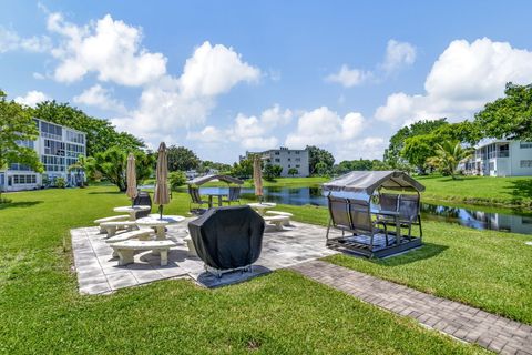 A home in Deerfield Beach