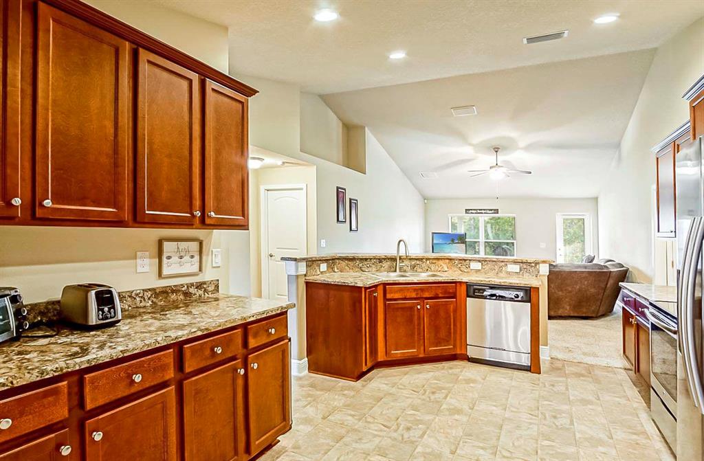 PORT ST LUCIE SECTION 46 1ST REPLAT - Residential