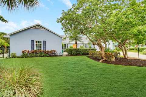 A home in Lake Clarke Shores