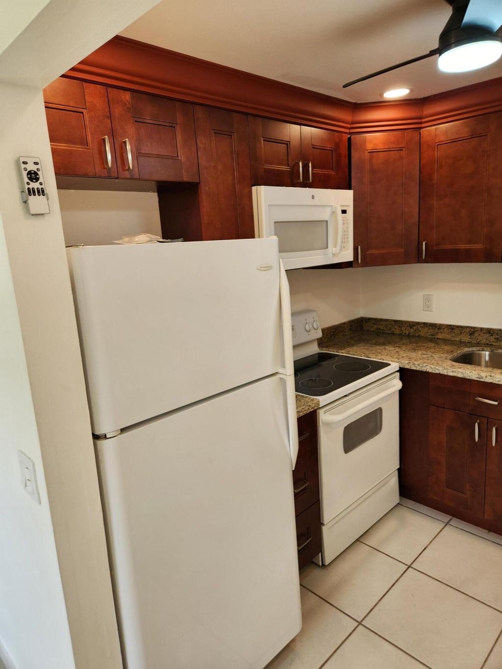 Photo of 600 Village Green Ct #108, Palm Springs, FL 33461 (MLS # B26000119)