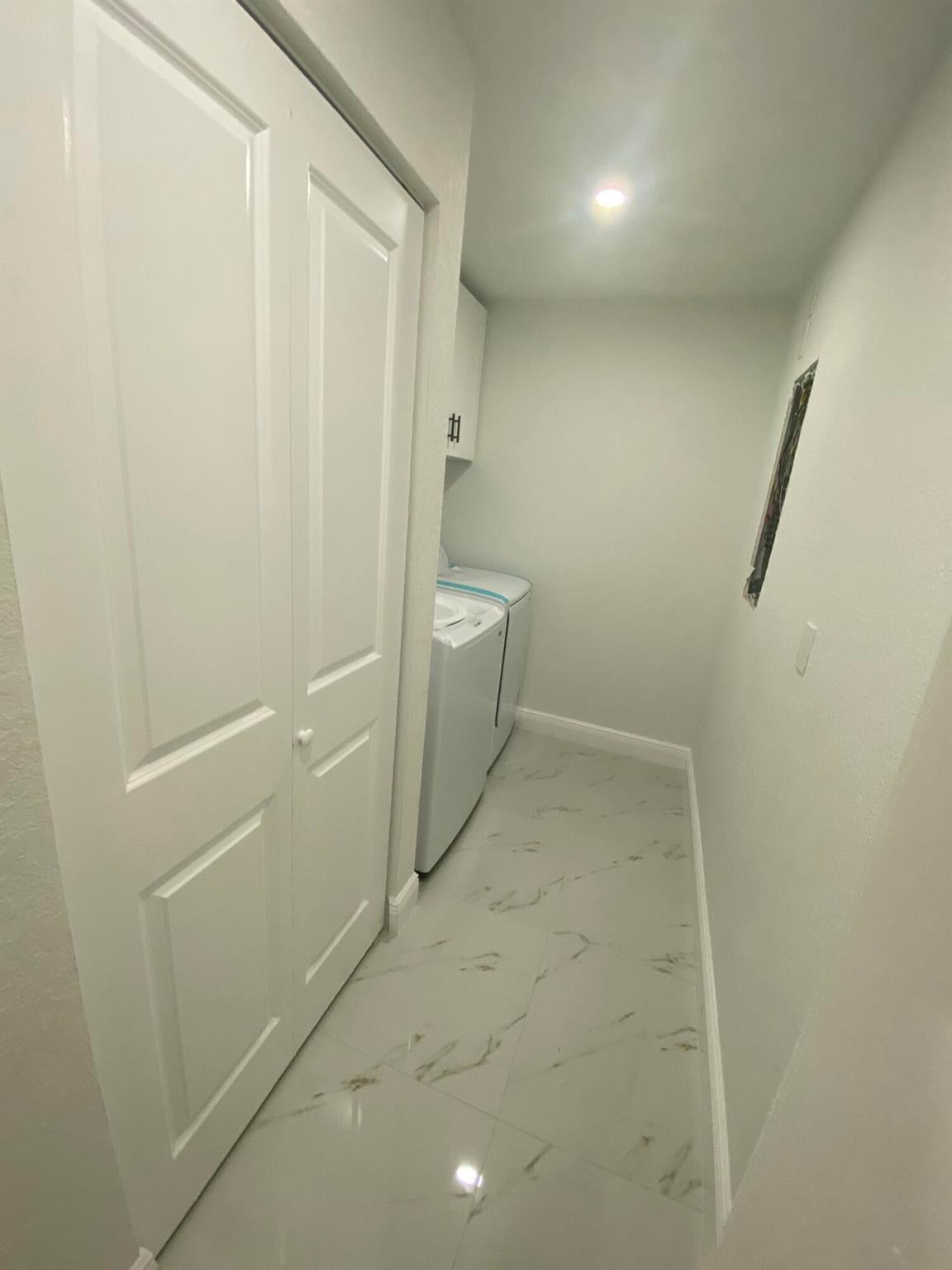 BOOKER PARK - Residential Income