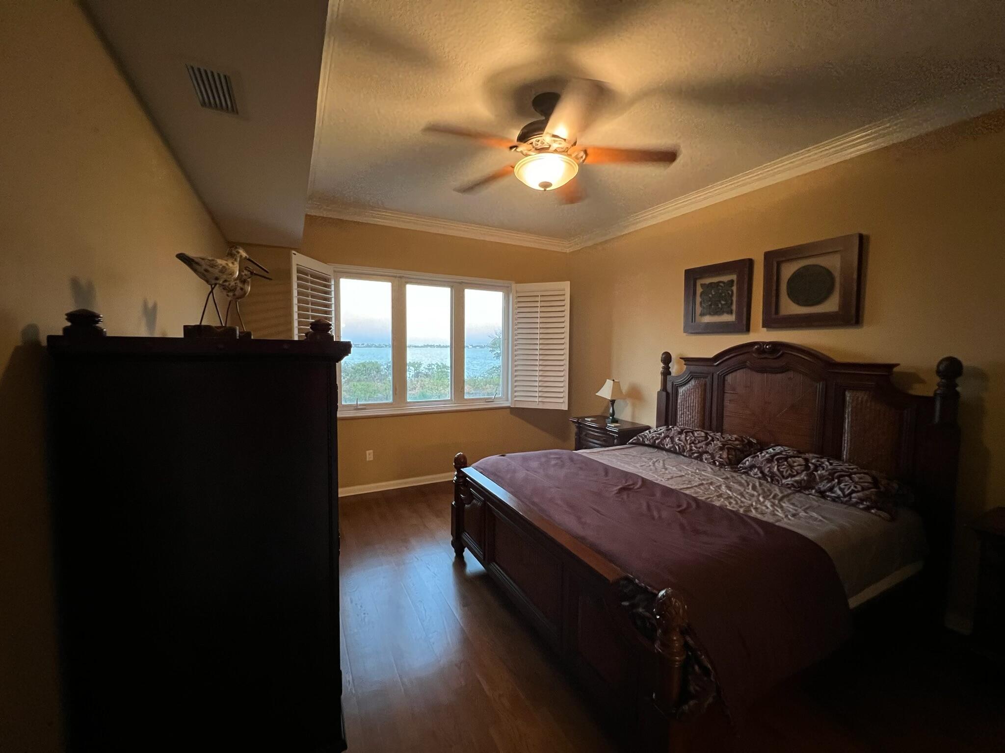 HARBOUR ISLE - Residential