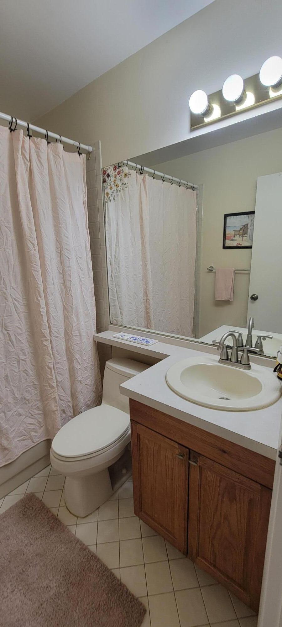 VILLAS OF GLENGARY - Residential