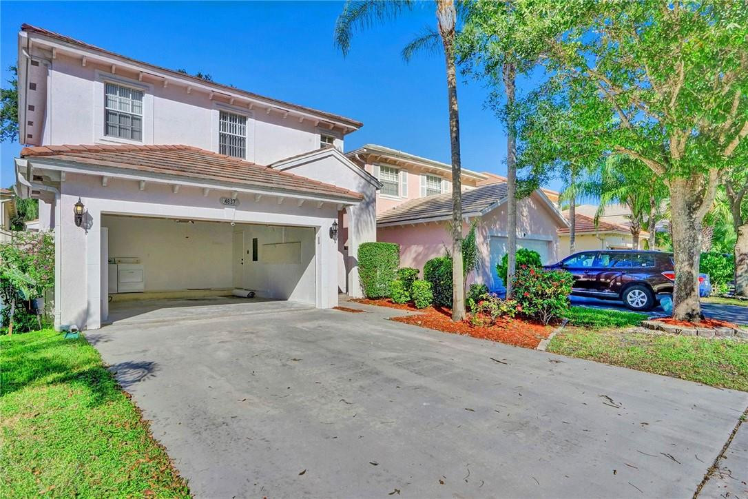 LYONS WEST 137-40 B - Residential