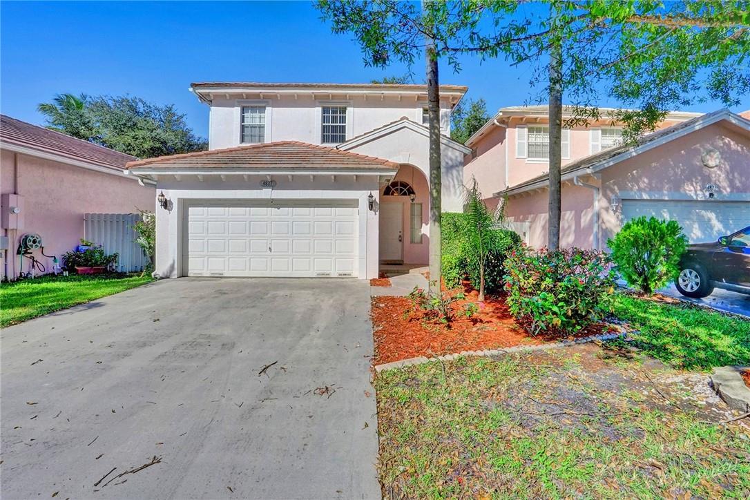 LYONS WEST 137-40 B - Residential