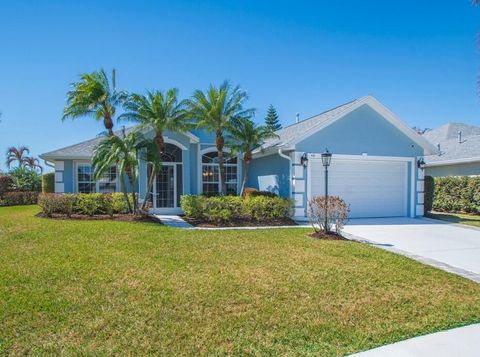 431 W Temple Court SW Vero Beach FL 32968