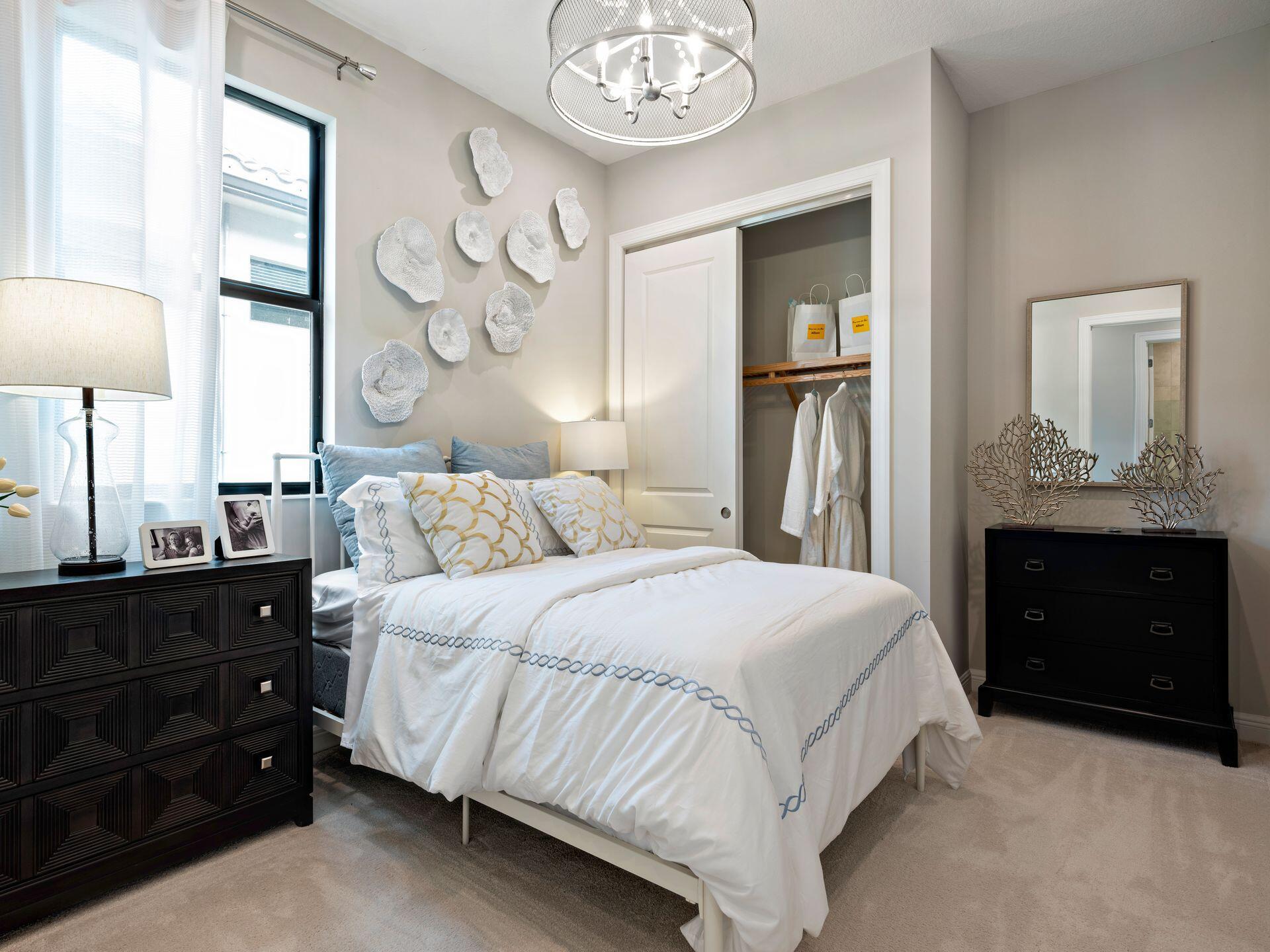 CRESSWIND PALM BEACH - Residential