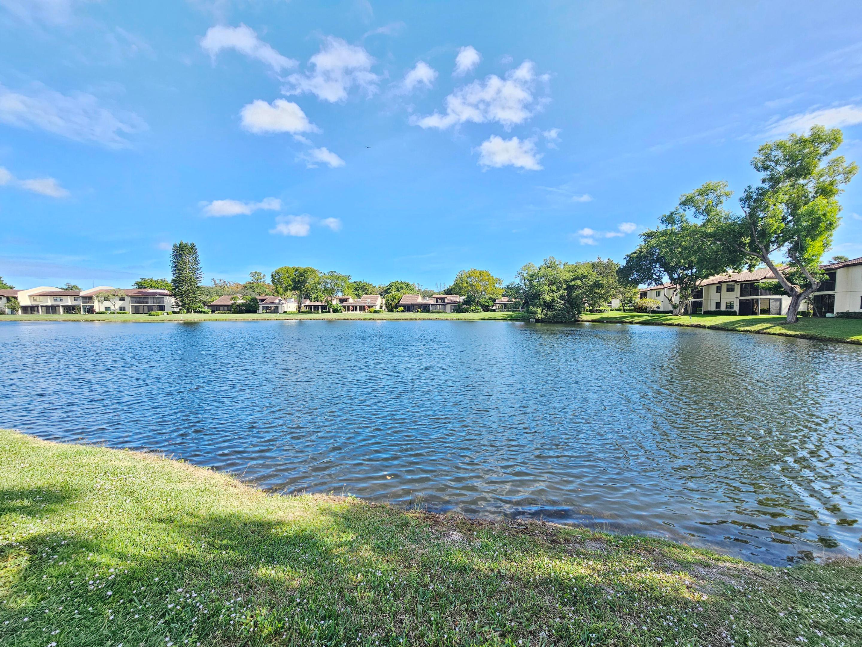 GLADES OF BOCA LAGO CONDO - Residential