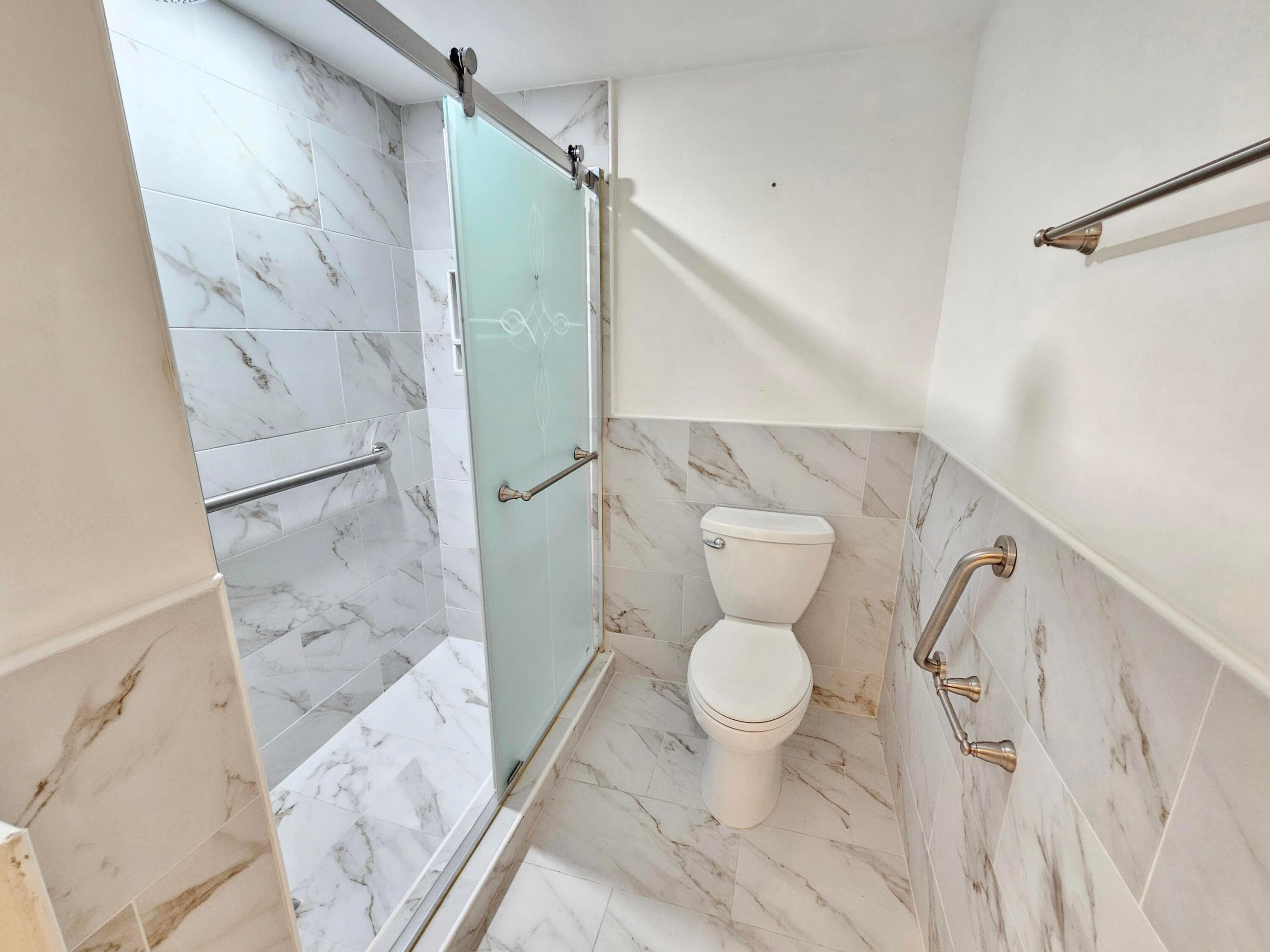 GLADES OF BOCA LAGO CONDO - Residential