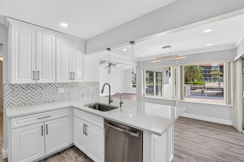 Tiny photo for 787 HAVANA Drive, Boca Raton, FL 33487 (MLS # B26089295)