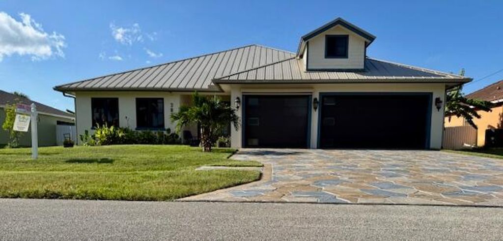 Photo of 382 SW Dalton Circle, Port Saint Lucie, FL 34953 (MLS # R11111903)