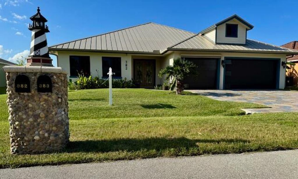 Photo of 382 SW Dalton Circle, Port Saint Lucie, FL 34953 (MLS # R11111903)