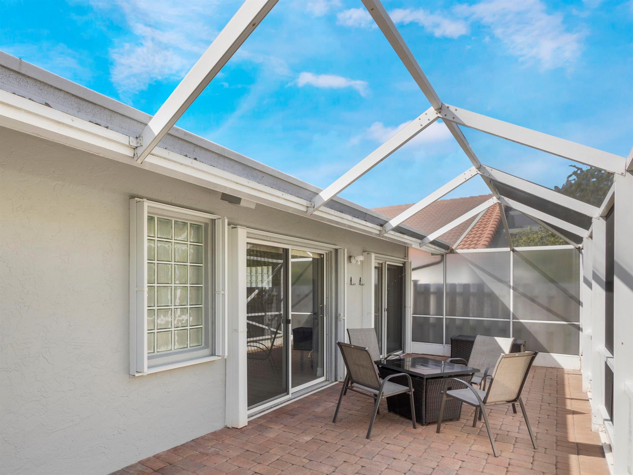 Palm Isles - Residential Lease