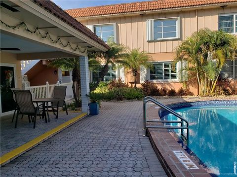 A home in Oakland Park