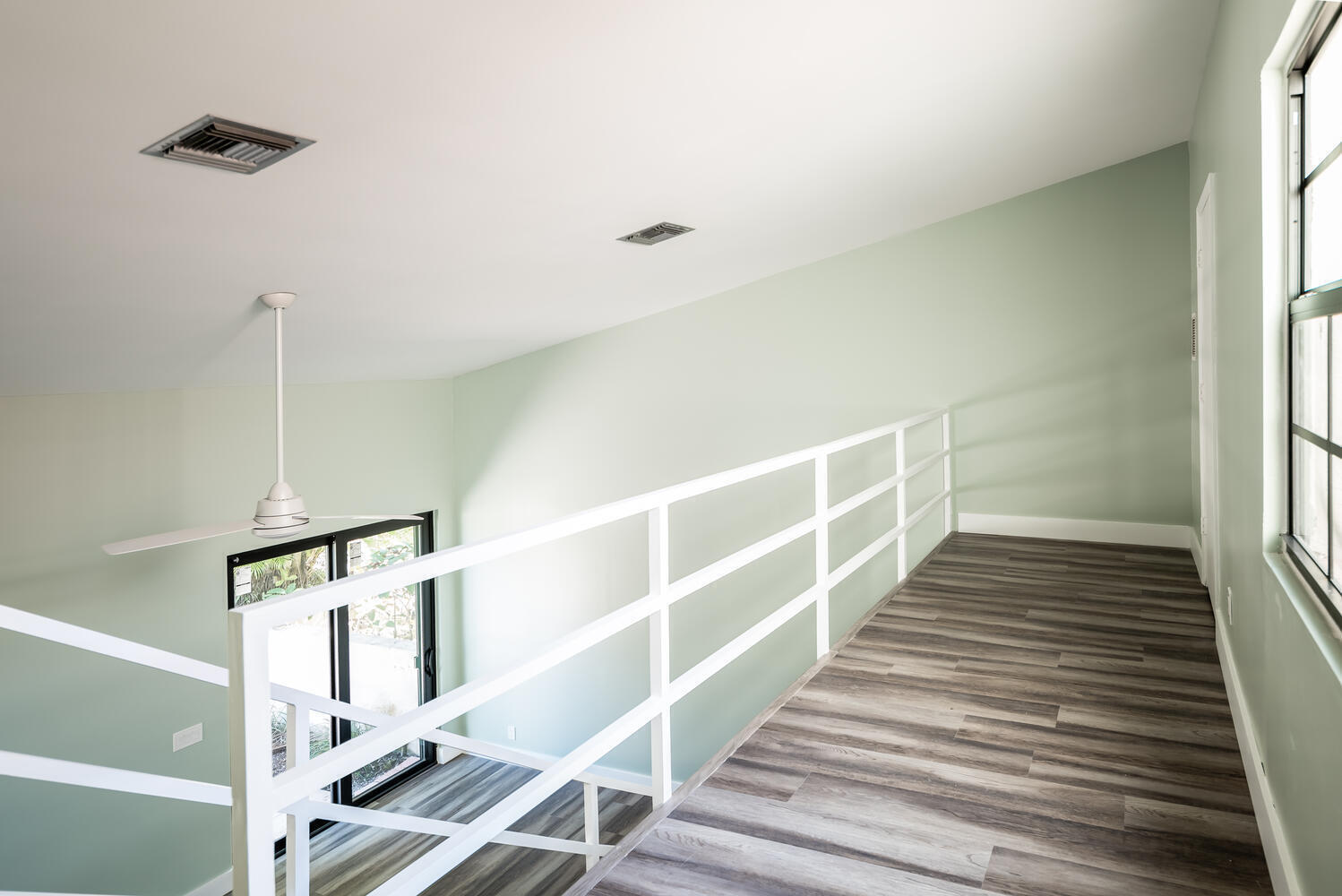 LOS RAYOS DE SOL - Residential Lease