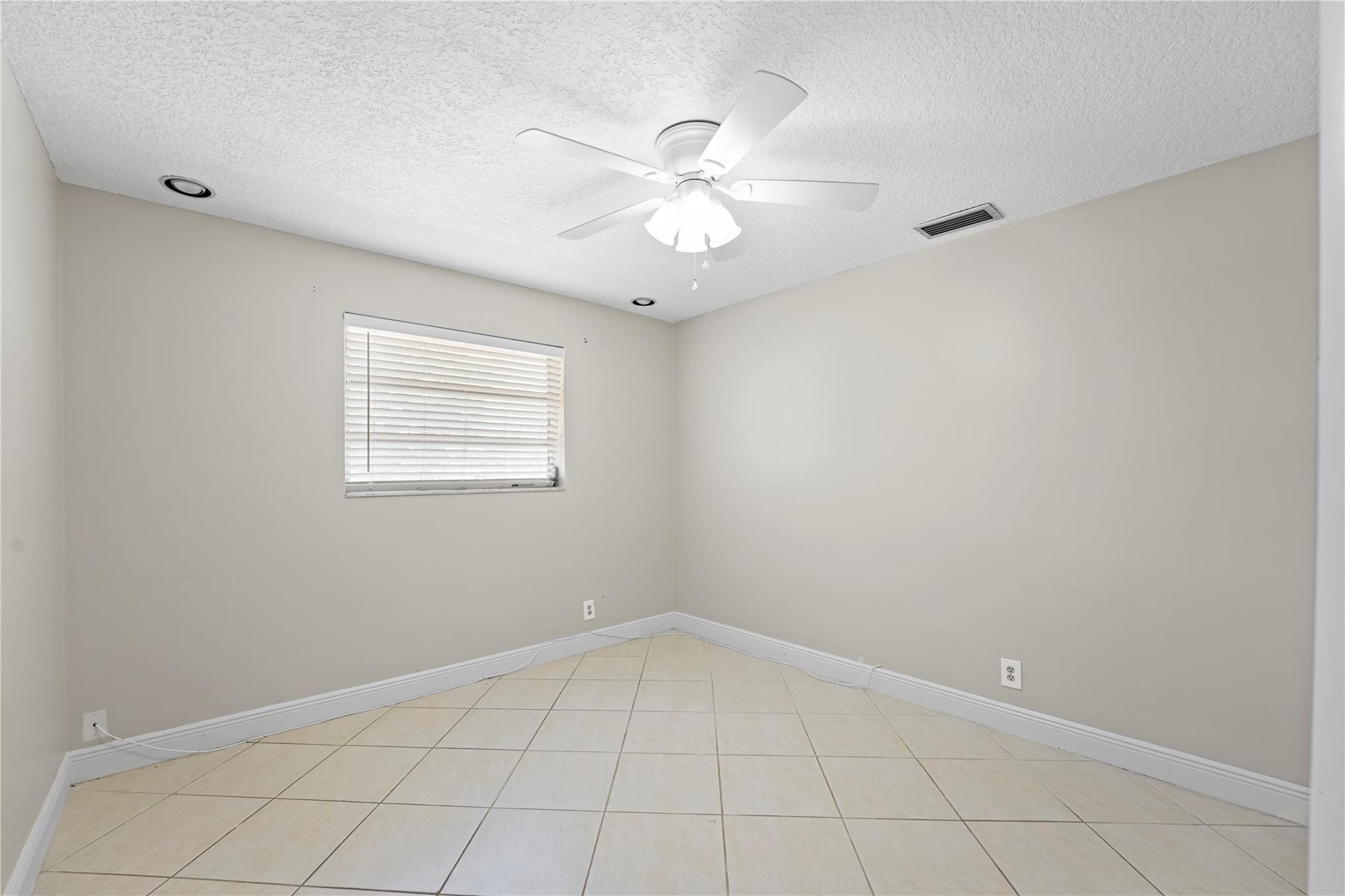 Plantation Golf Estates 1 - Residential Lease