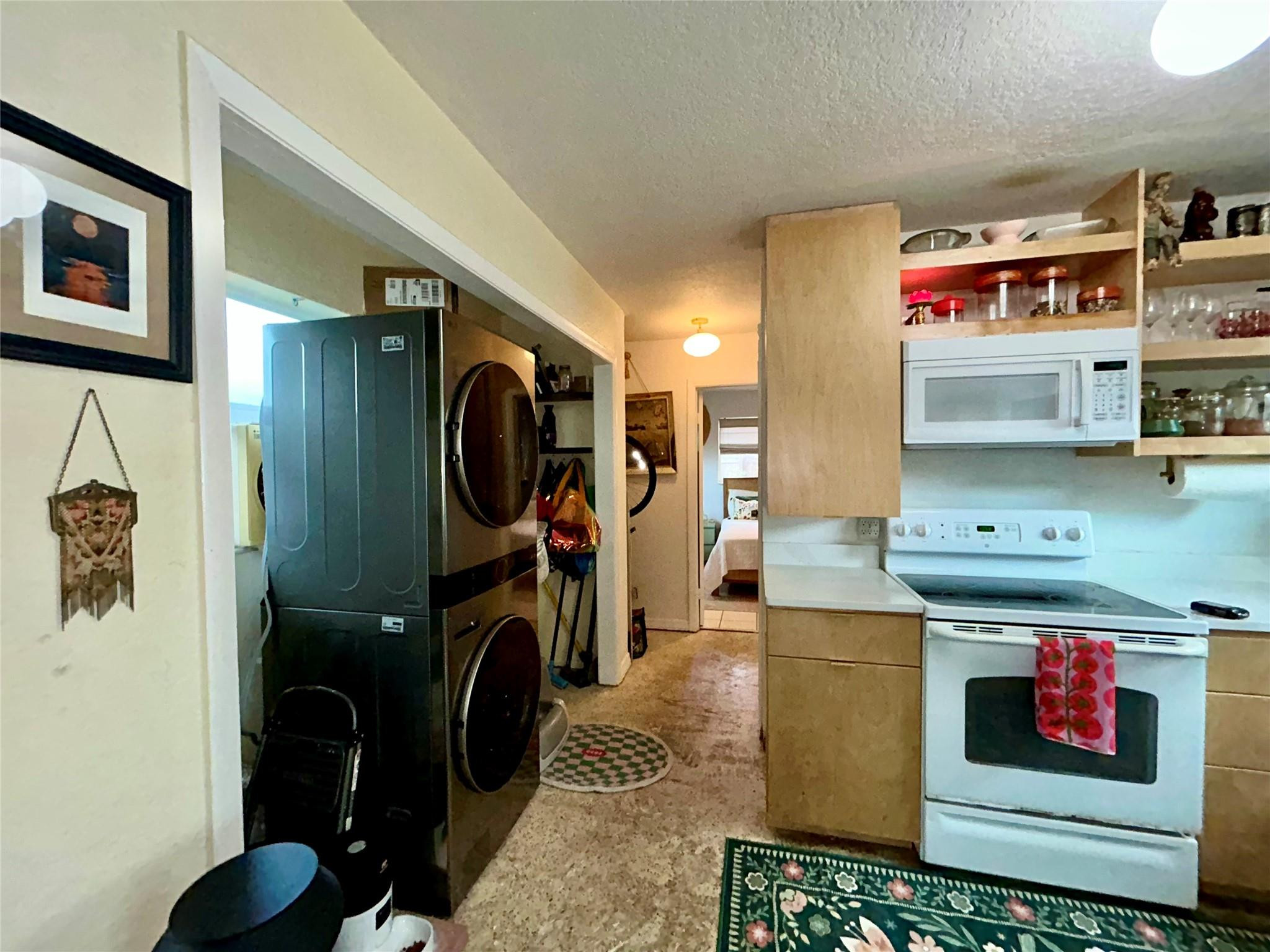 PROGRESSO 2-18 D LOT 16 BLK 63 - Residential Income