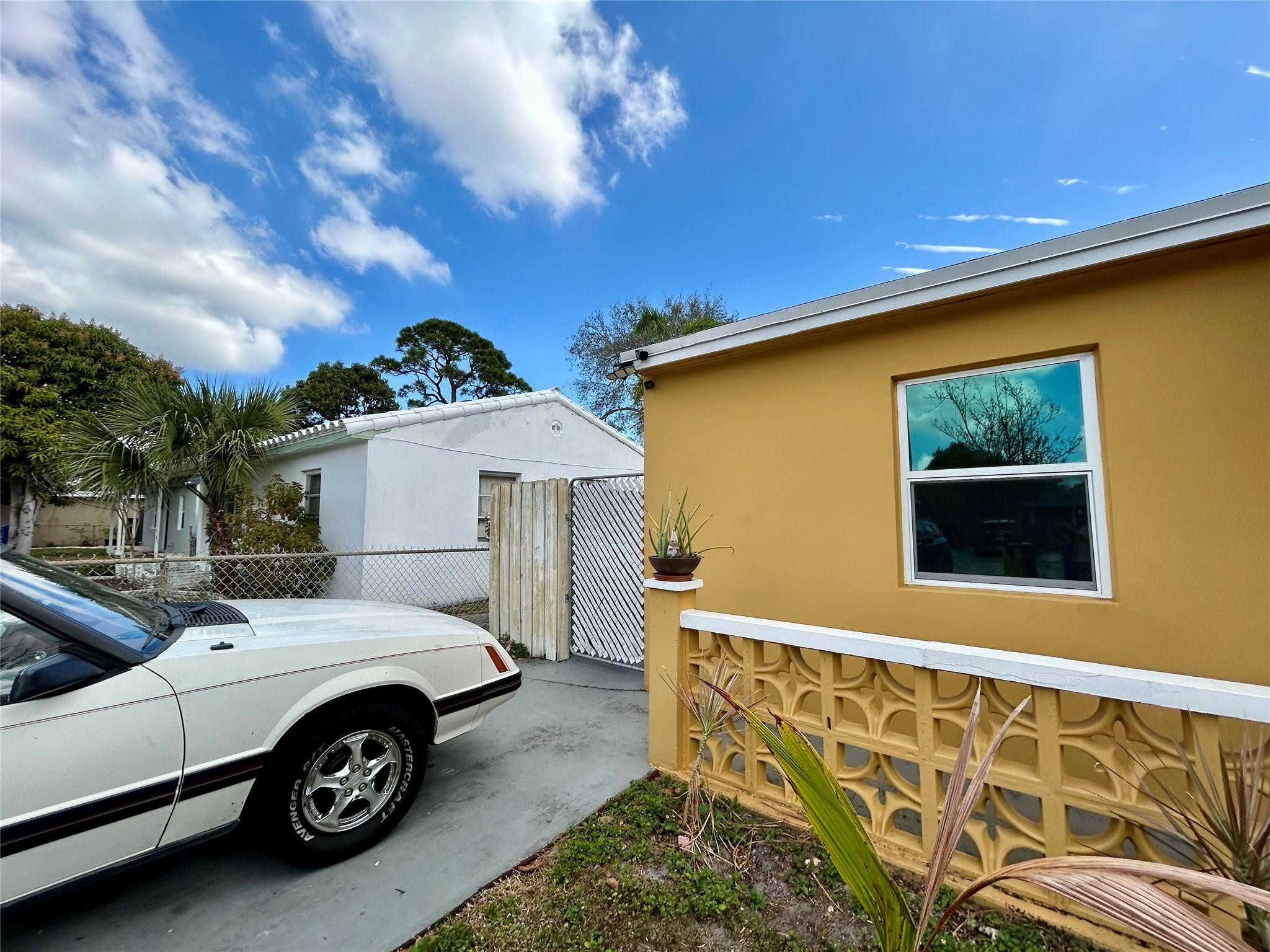 PROGRESSO 2-18 D LOT 16 BLK 63 - Residential Income