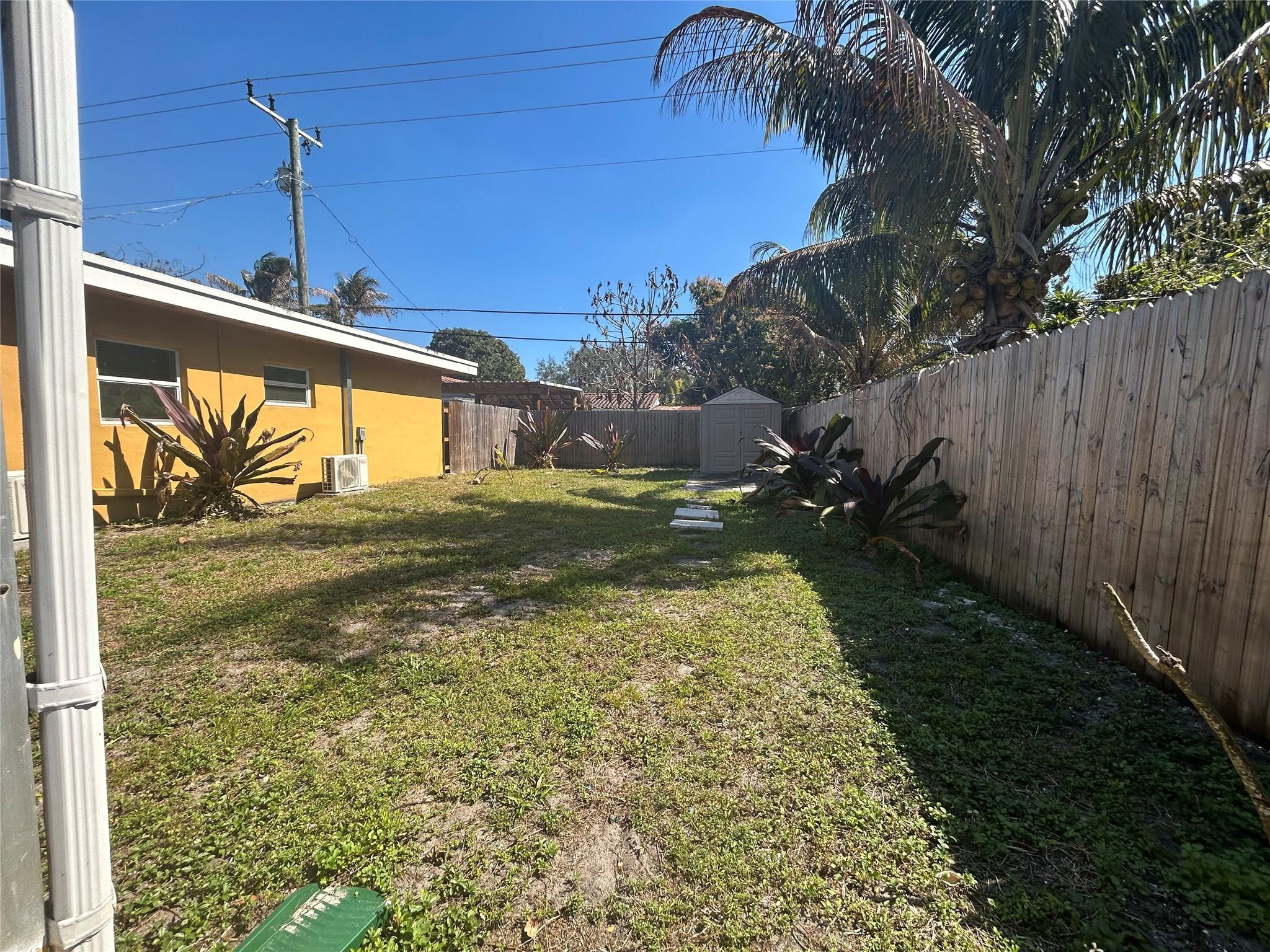 PROGRESSO 2-18 D LOT 16 BLK 63 - Residential Income