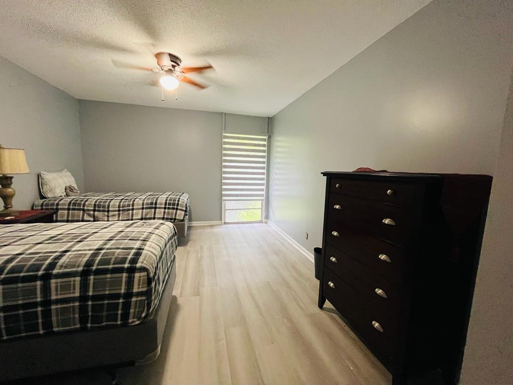 GOLFS EDGE CONDOS A THRU G - Residential