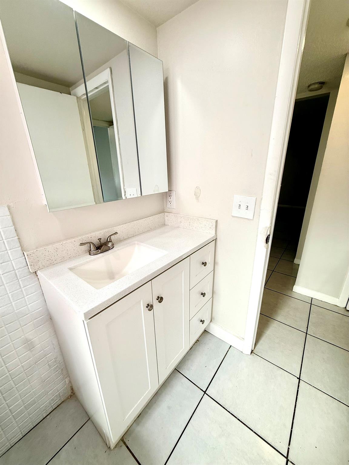 Coral Spgs Sub 1 59-30 B - Residential Lease