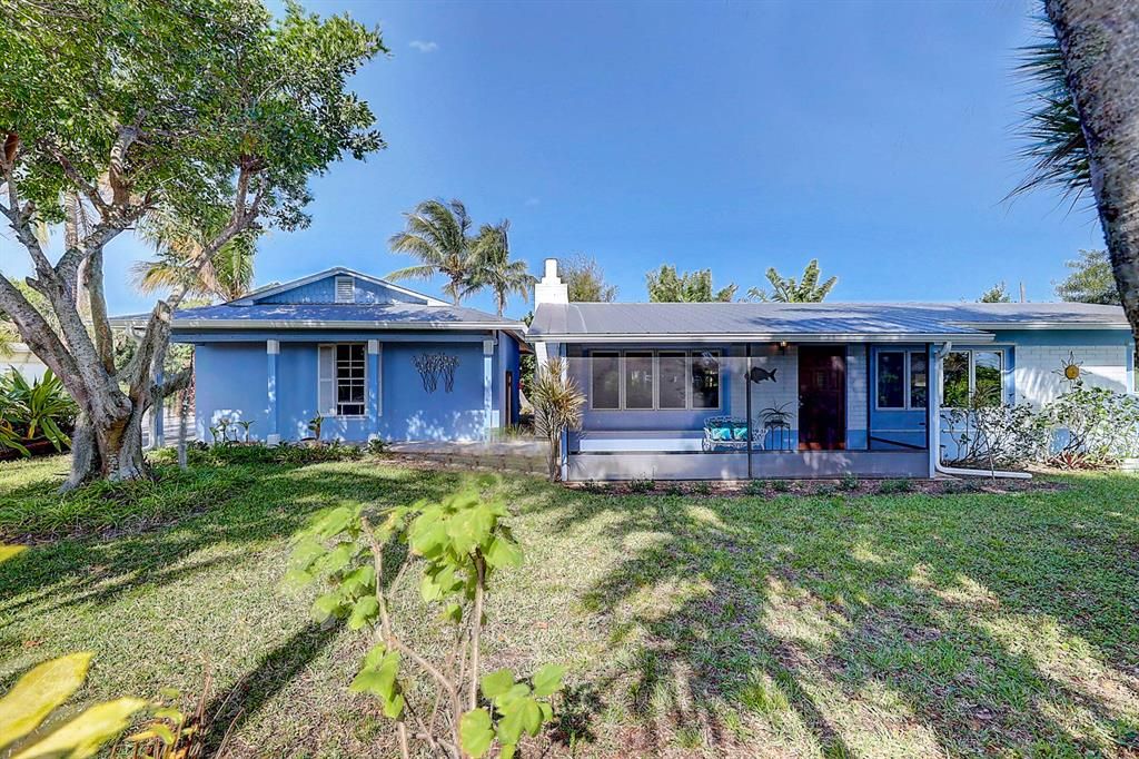 Photo of 4124 NE Skyline Drive, Jensen Beach, FL 34957 (MLS # R10704267)