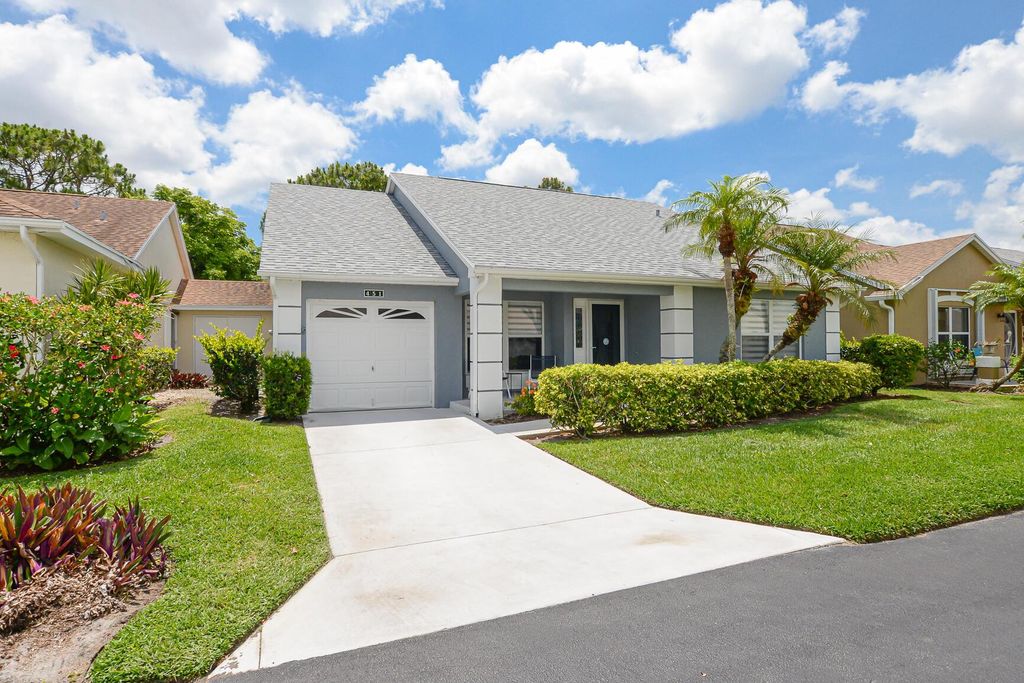 Photo of 451 NW Marsala Terrace, Port Saint Lucie, FL 34986 (MLS # R11089314)