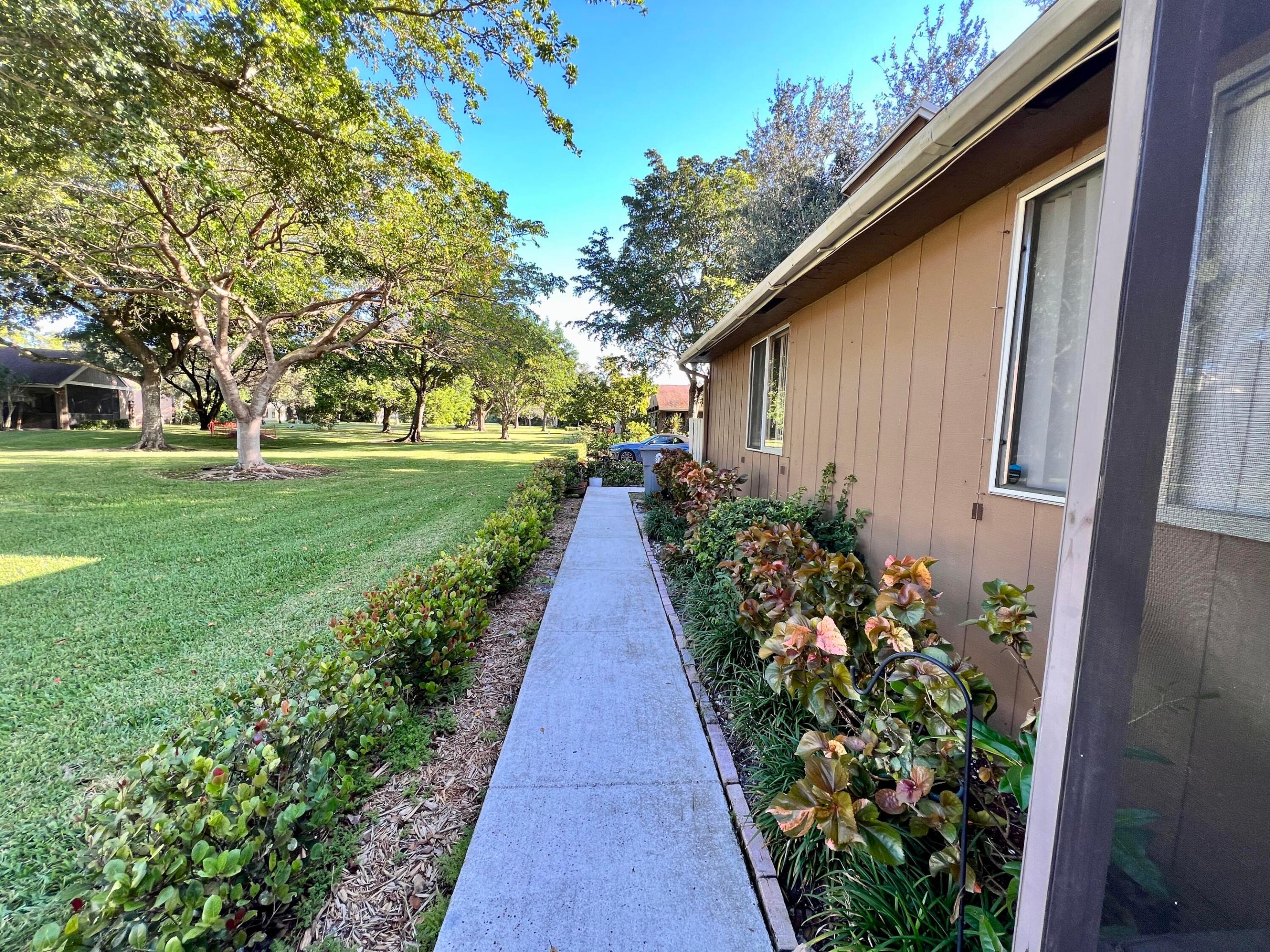 TIMBERWALK II SEC 4 - Residential Lease
