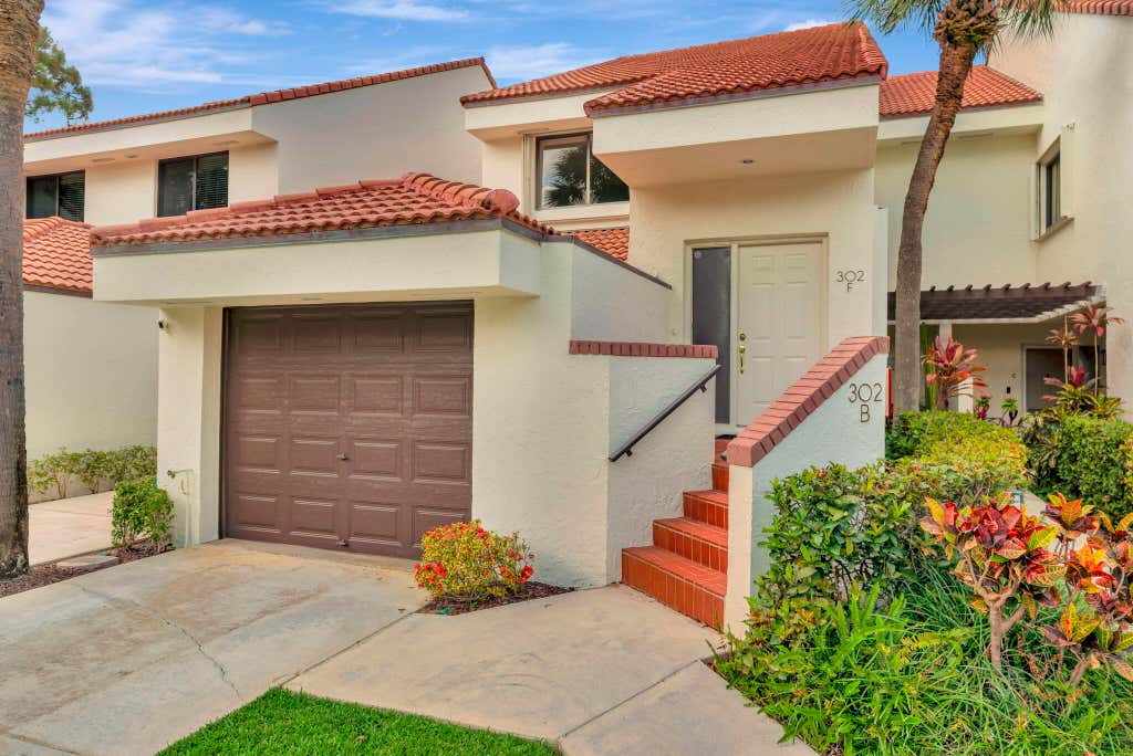 Photo of 302 Sea Oats Drive #F, Juno Beach, FL 33408 (MLS # R11077869)