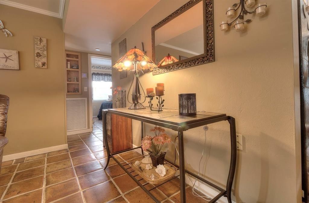 Photo of 14 Sioux Lane, Lake Worth, FL 33462 (MLS # F10487536)