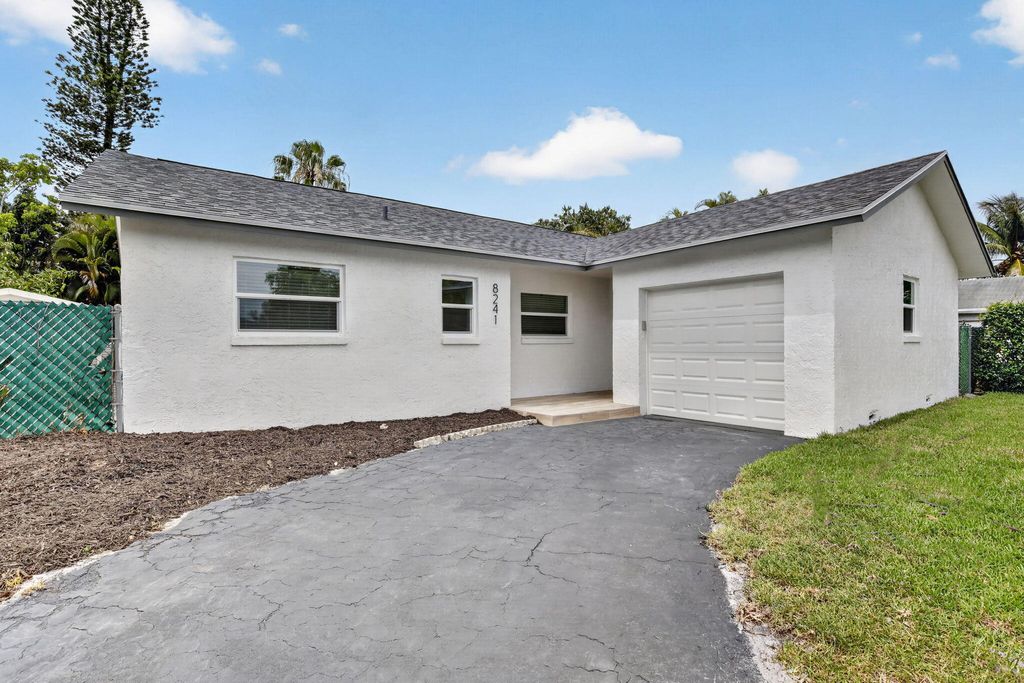 Photo of 8241 NW 48th Street, Lauderhill, FL 33351 (MLS # B26026901)