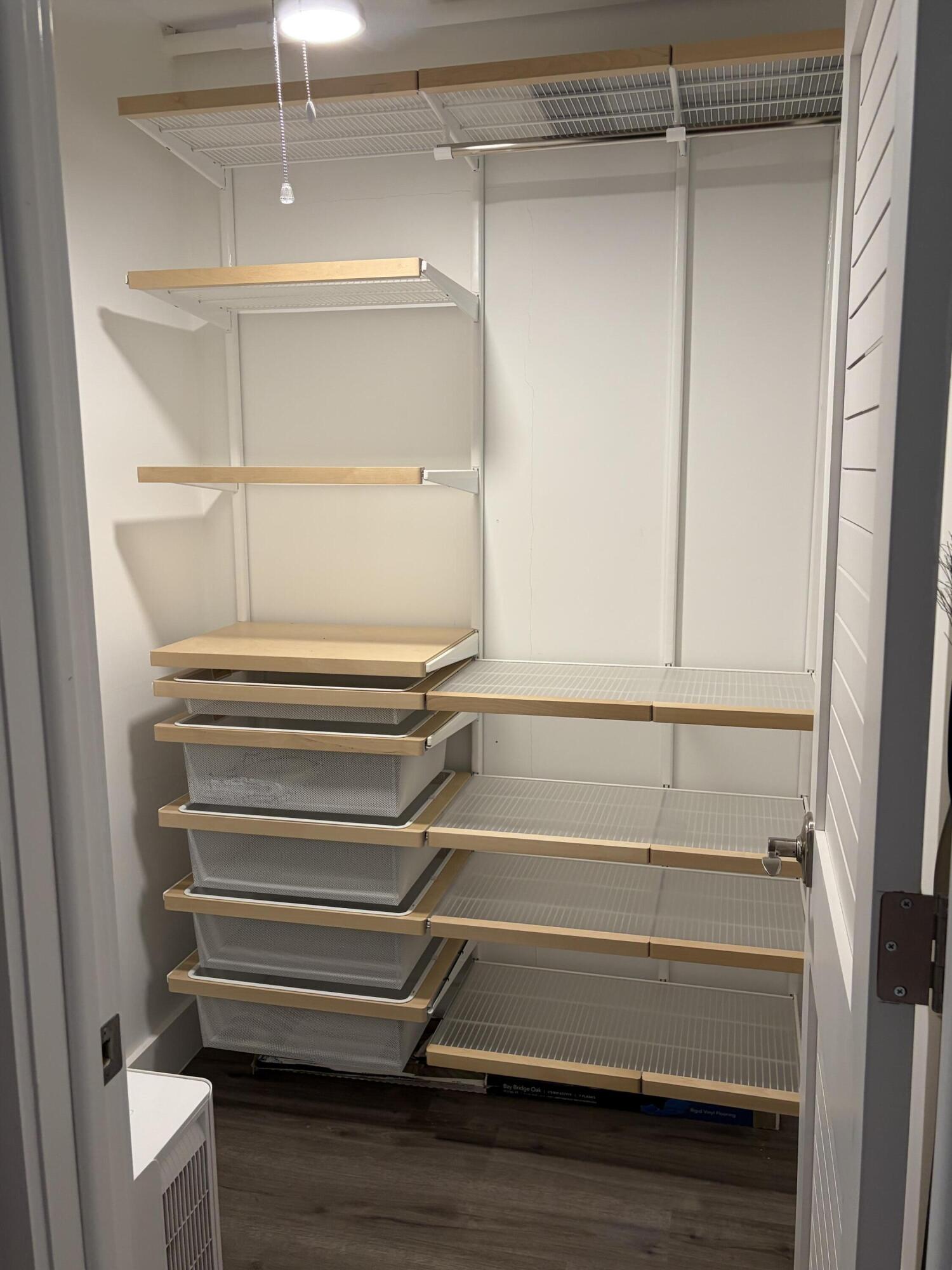 INTERNATIONAL STUDIO APT CONDO - Residential