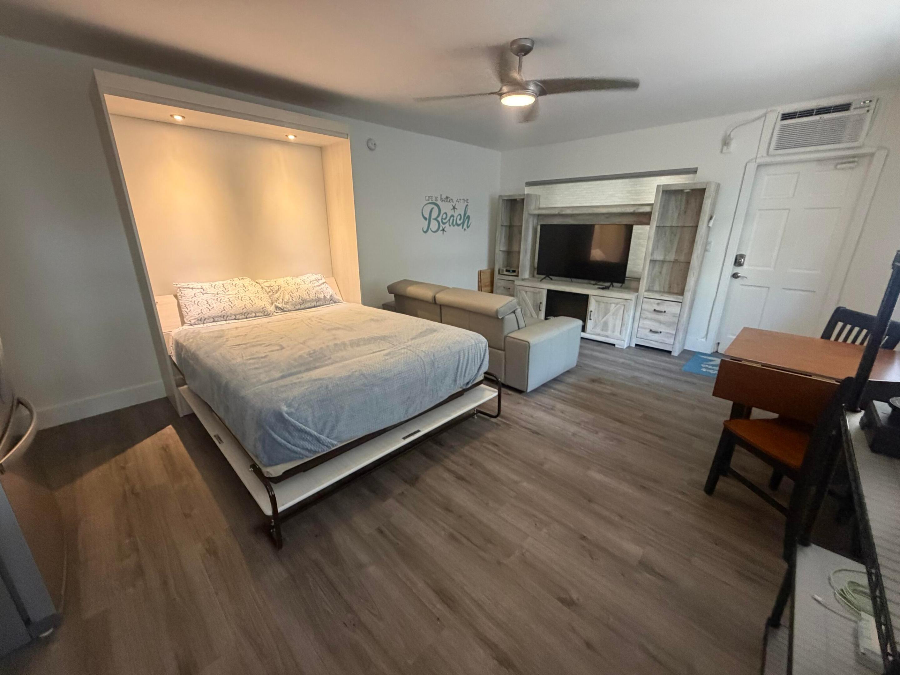 INTERNATIONAL STUDIO APT CONDO - Residential