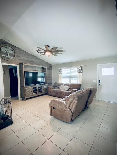 PORT ST LUCIE SECTION 18 - Residential