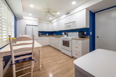 Tiny photo for 806 Cypress Grove Lane #511, Pompano Beach, FL 33069 (MLS # B26085486)