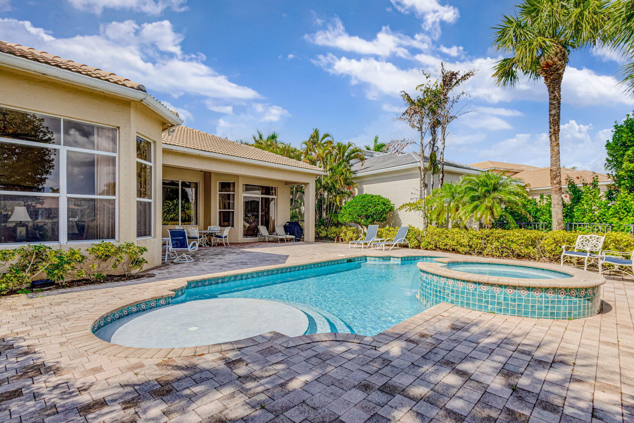 MIRASOL PAR 23 - Residential