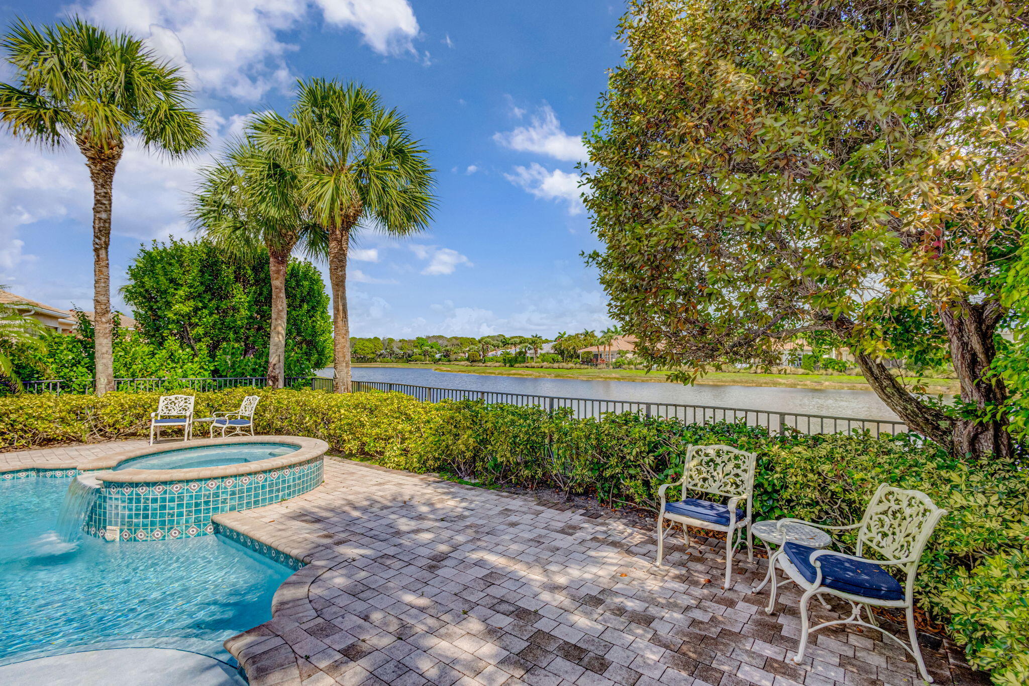 MIRASOL PAR 23 - Residential