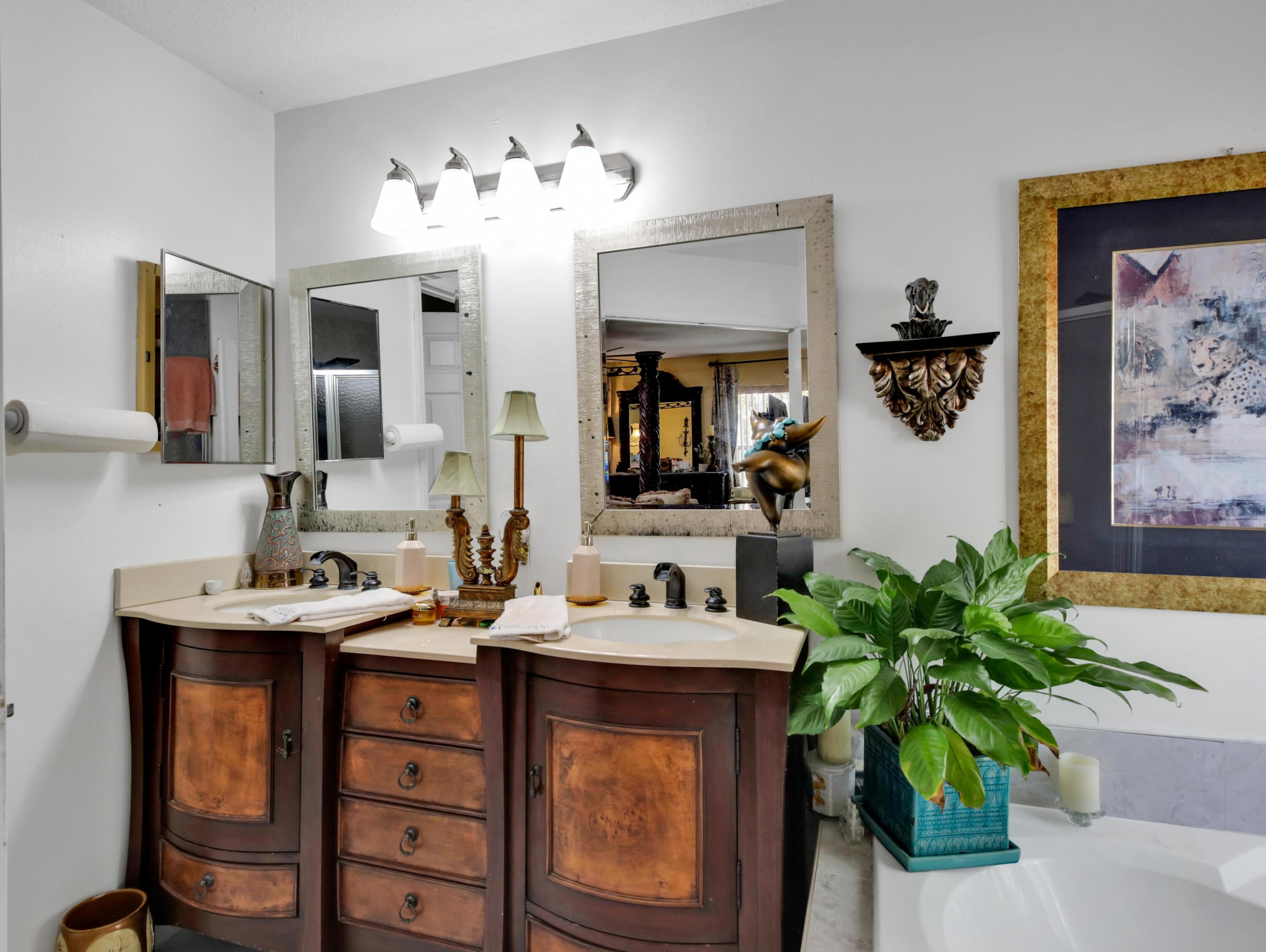 Loxahatchee - Residential