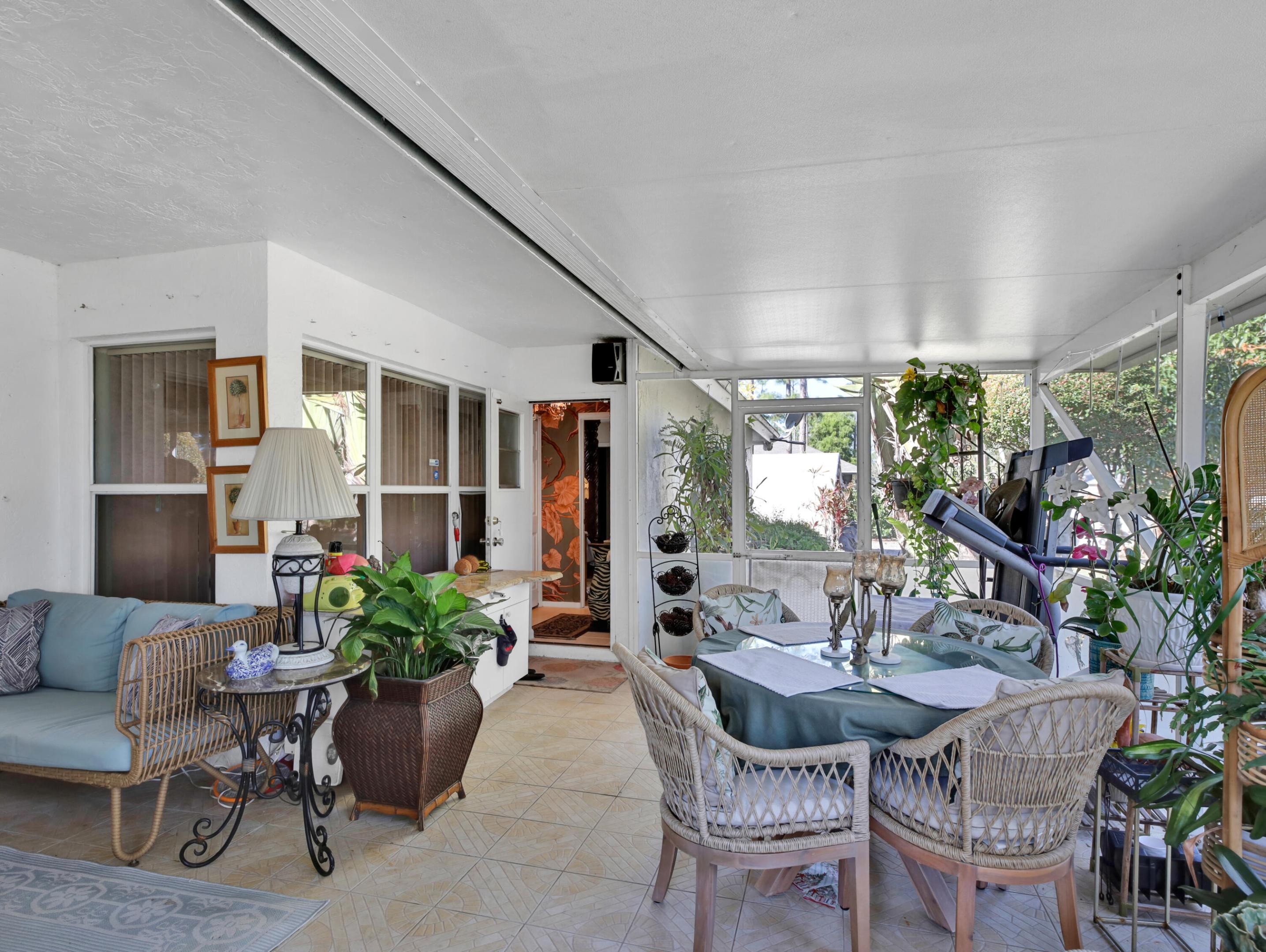 Loxahatchee - Residential