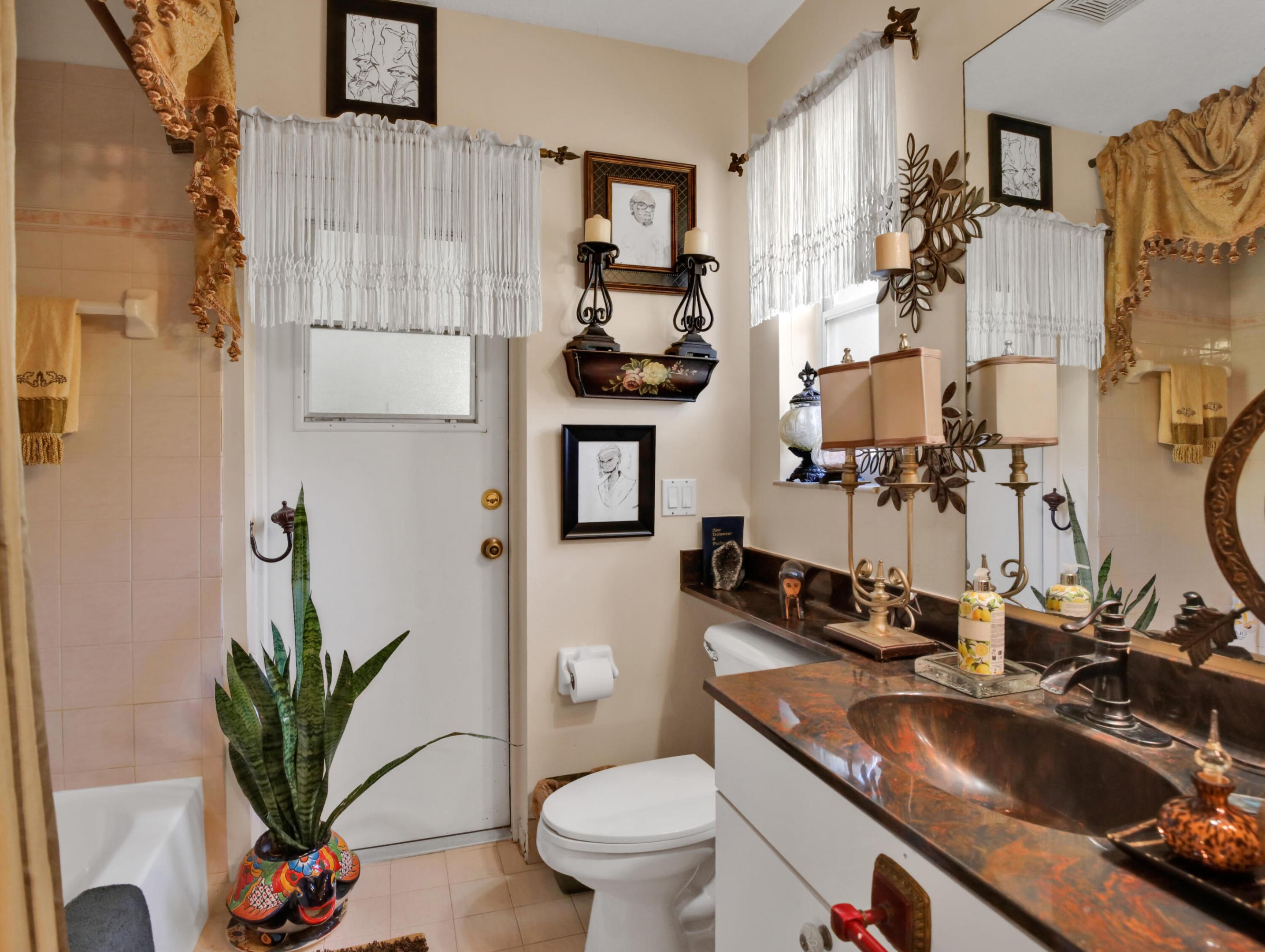 Loxahatchee - Residential