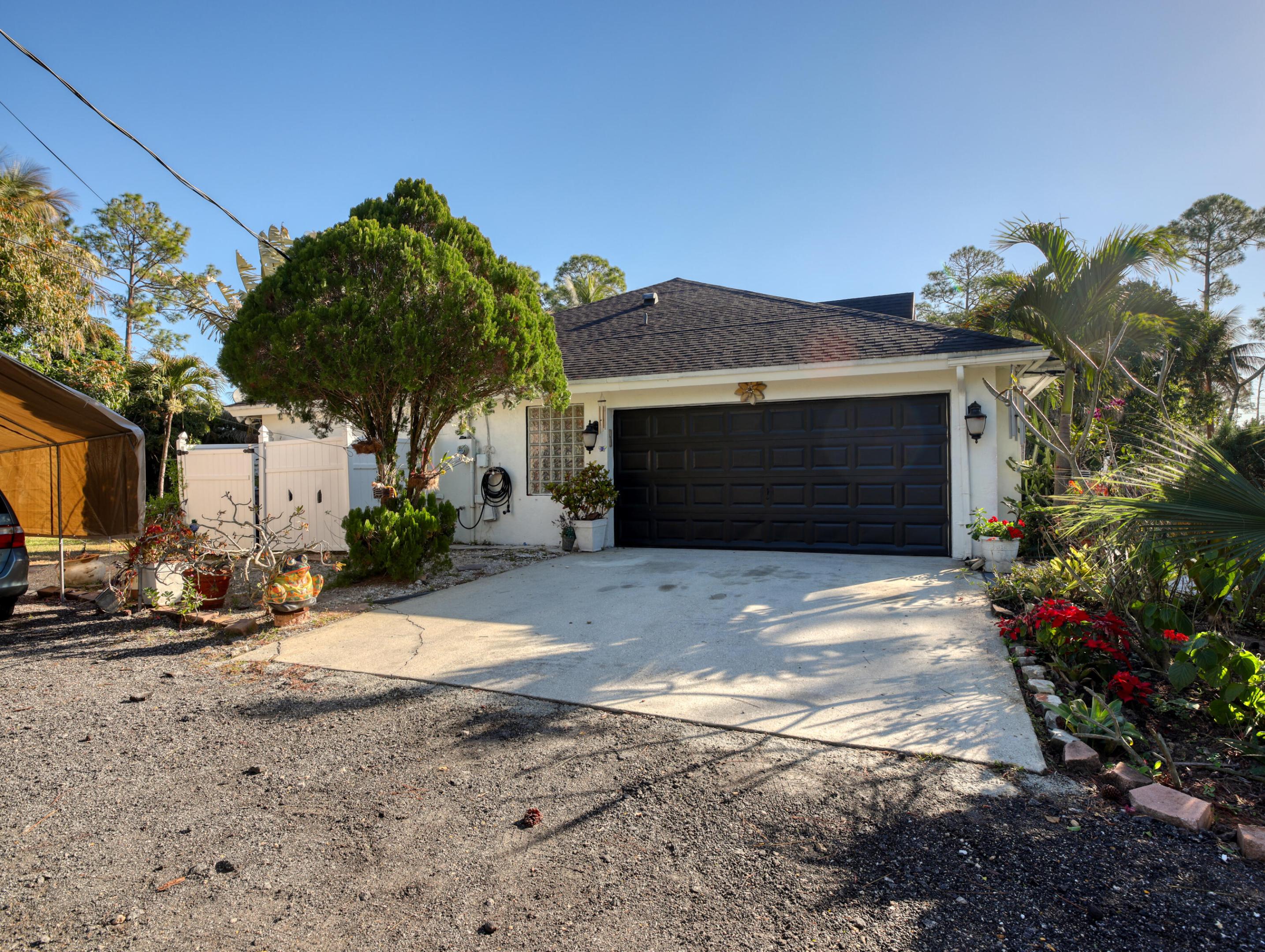 Loxahatchee - Residential