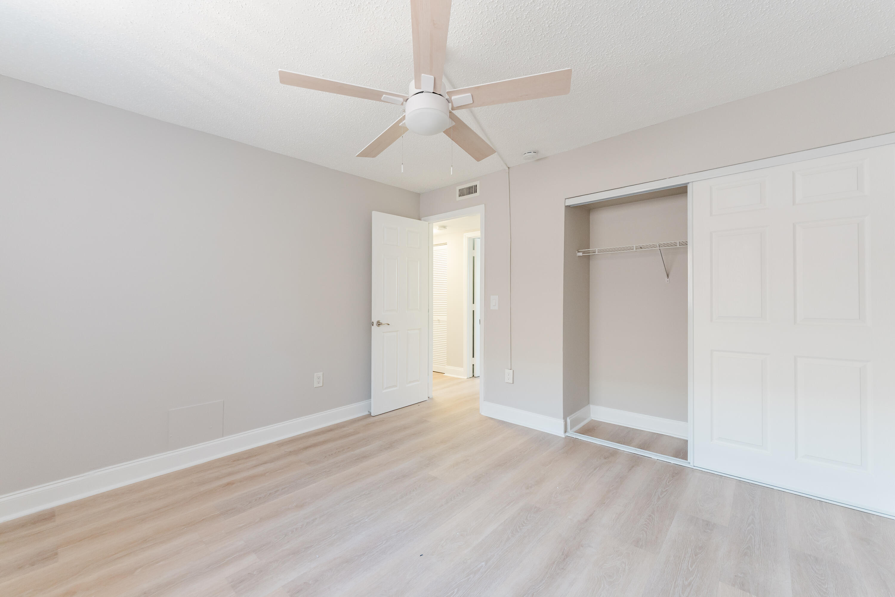 BOCA TOWNE CENTRE CONDO - Residential