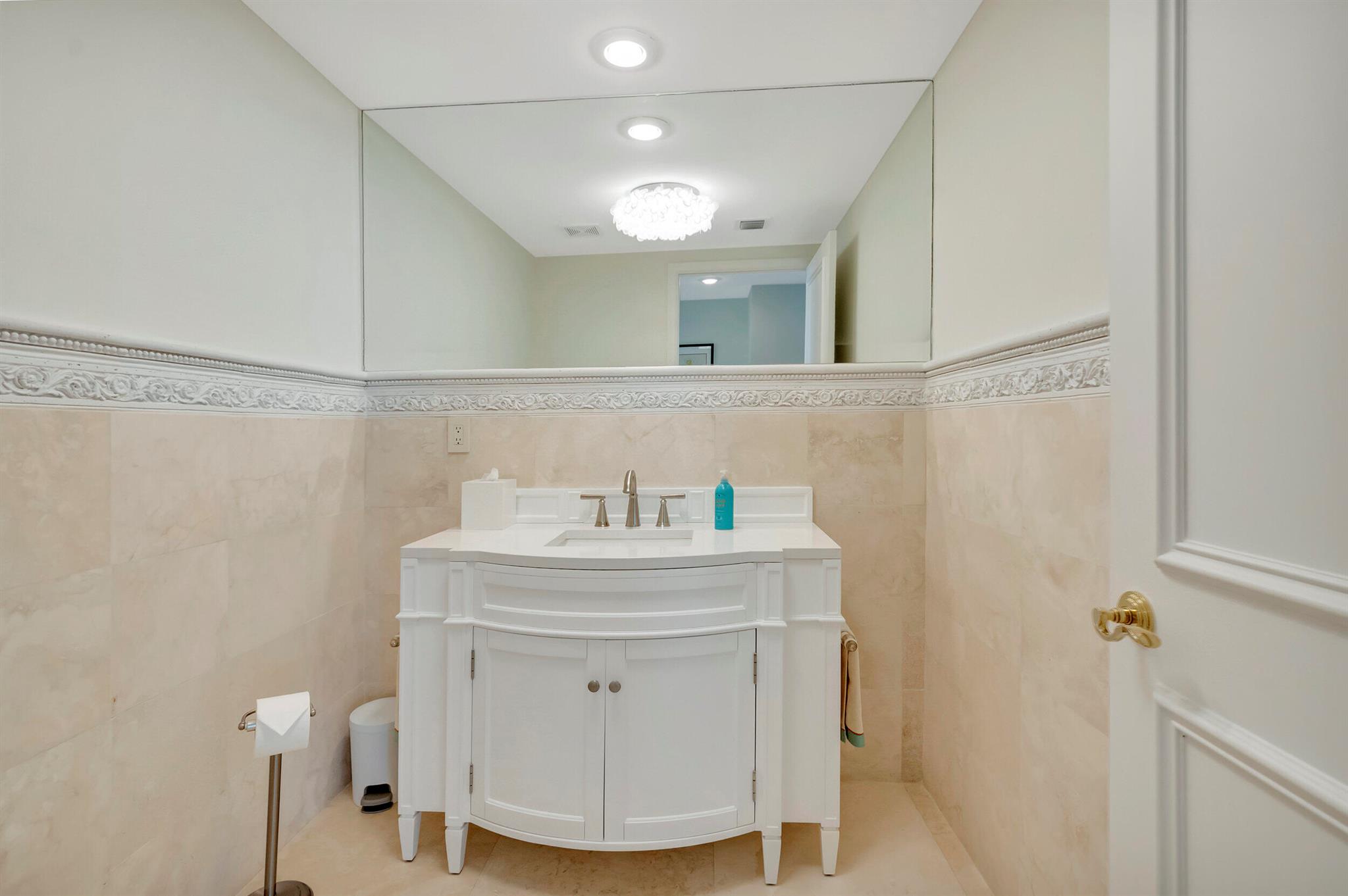 TOSCANA SOUTH TOWER III - Residential